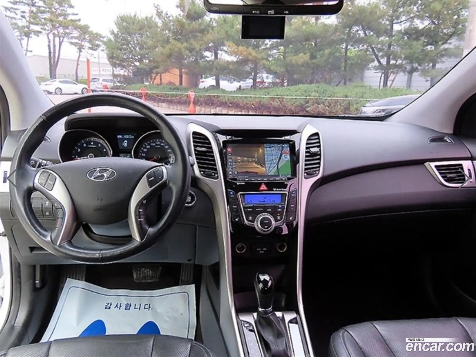 Hyundai i30 2015 — 12