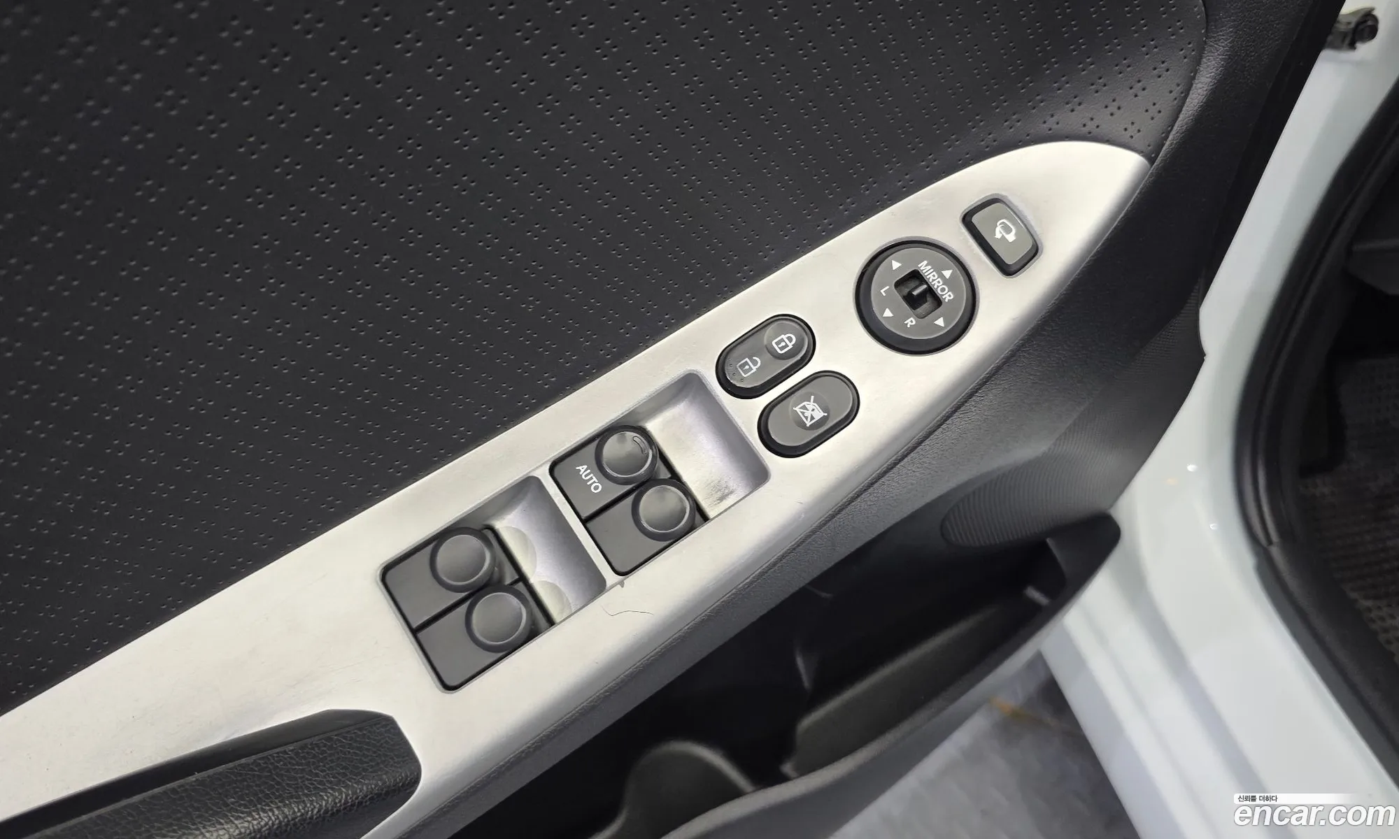 Hyundai Accent 2011 — 3