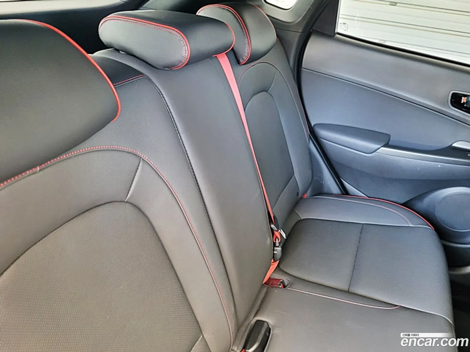 Hyundai Kona 2017 — 13