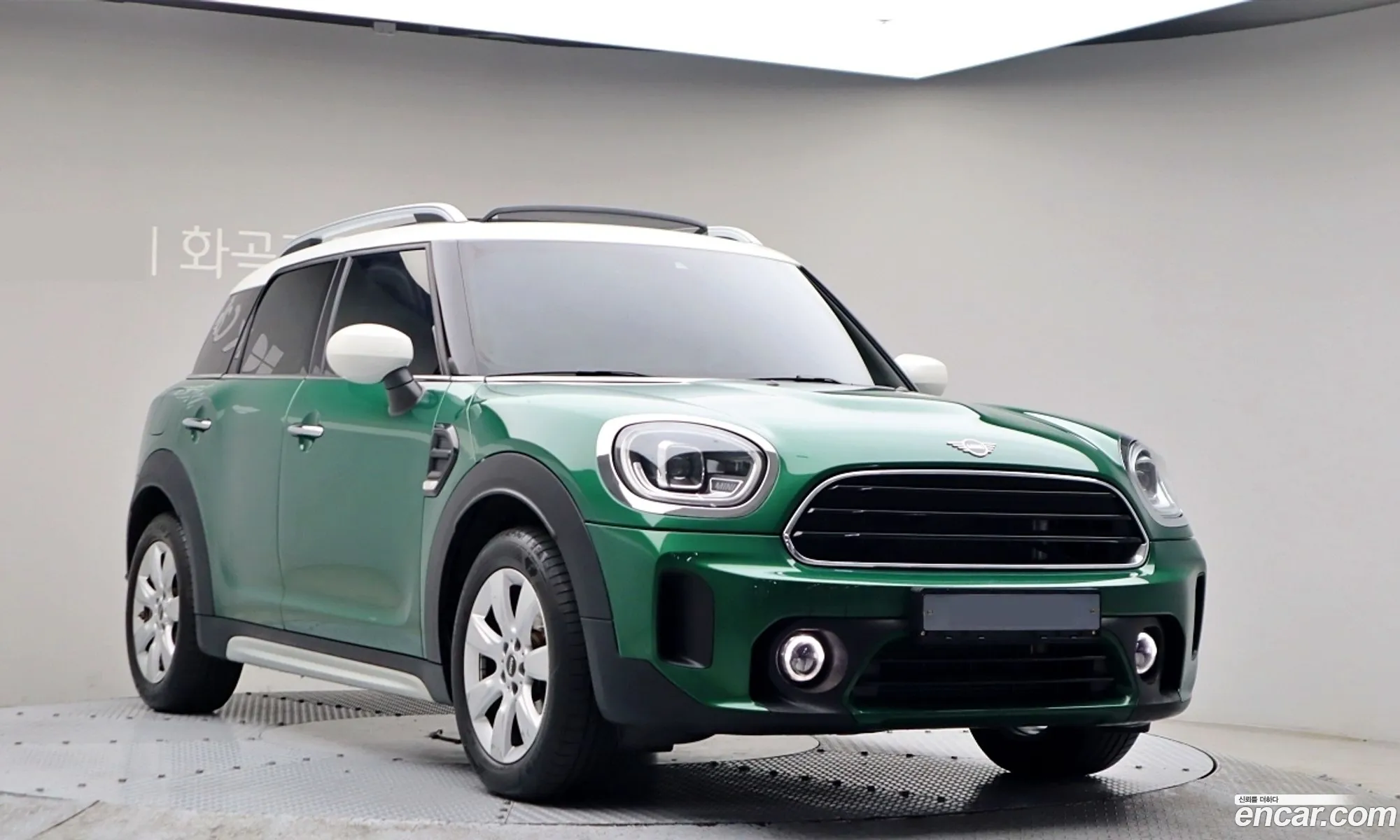 Mini Cooper Countryman 2021 — 16