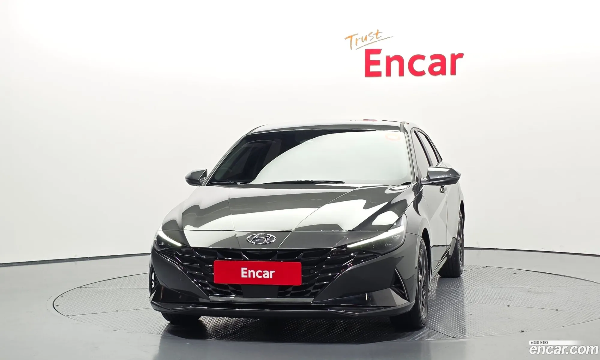 Hyundai Elantra 2021 — 11