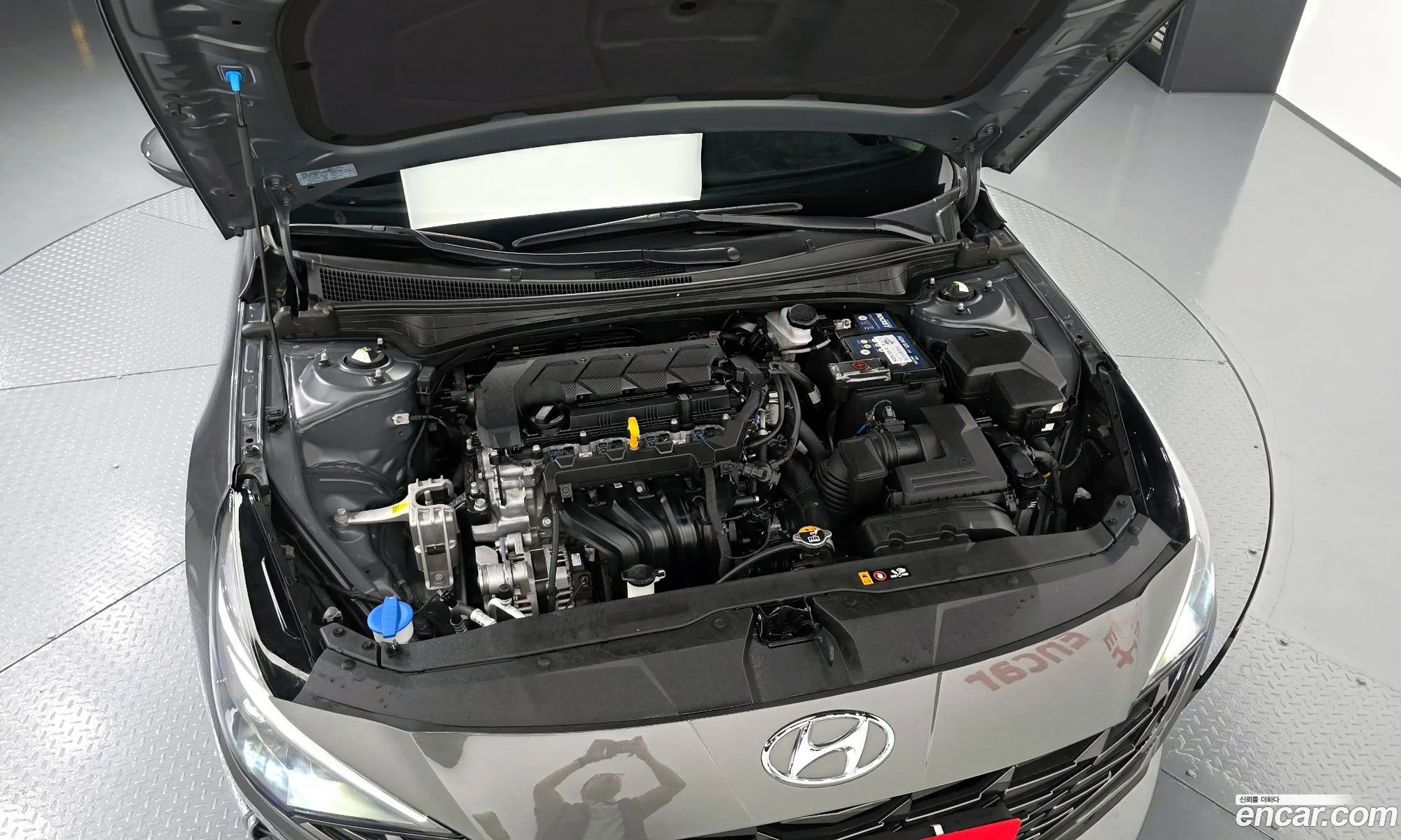 Hyundai Elantra 2021 — 3