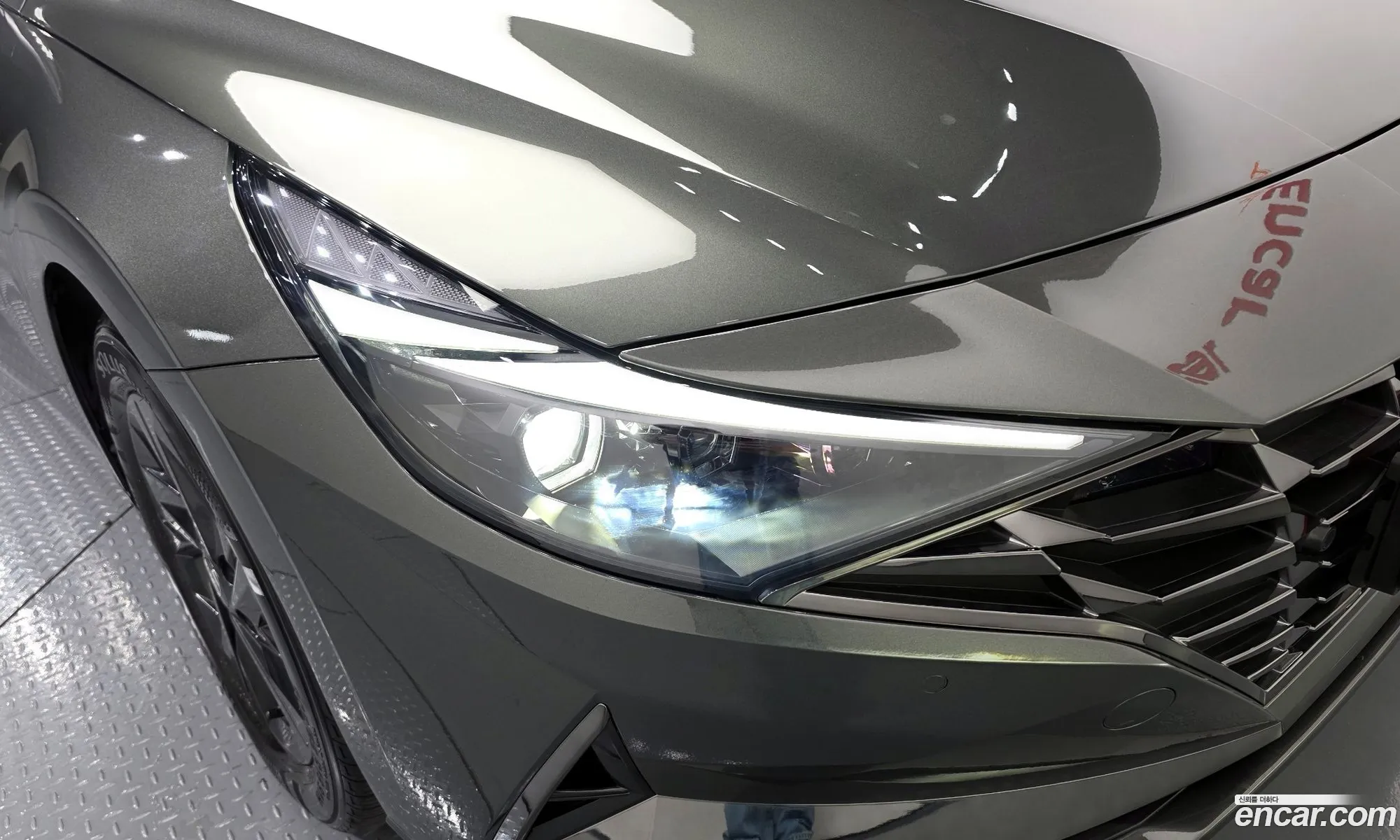 Hyundai Elantra 2021 — 14