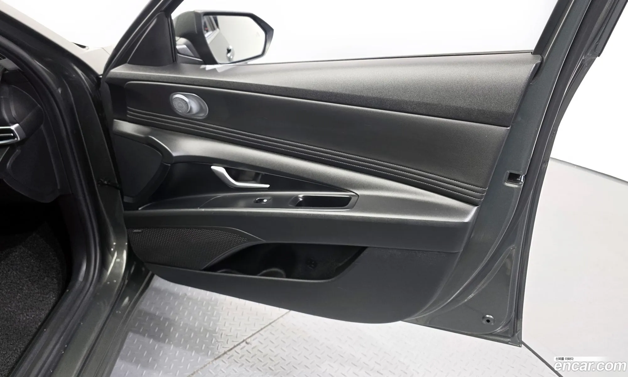 Hyundai Elantra 2021 — 13