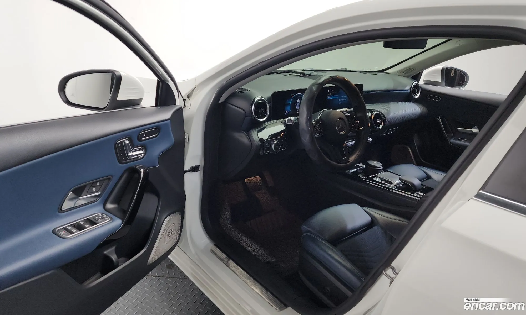 Mercedes-Benz A-Class W177 2019 — 27