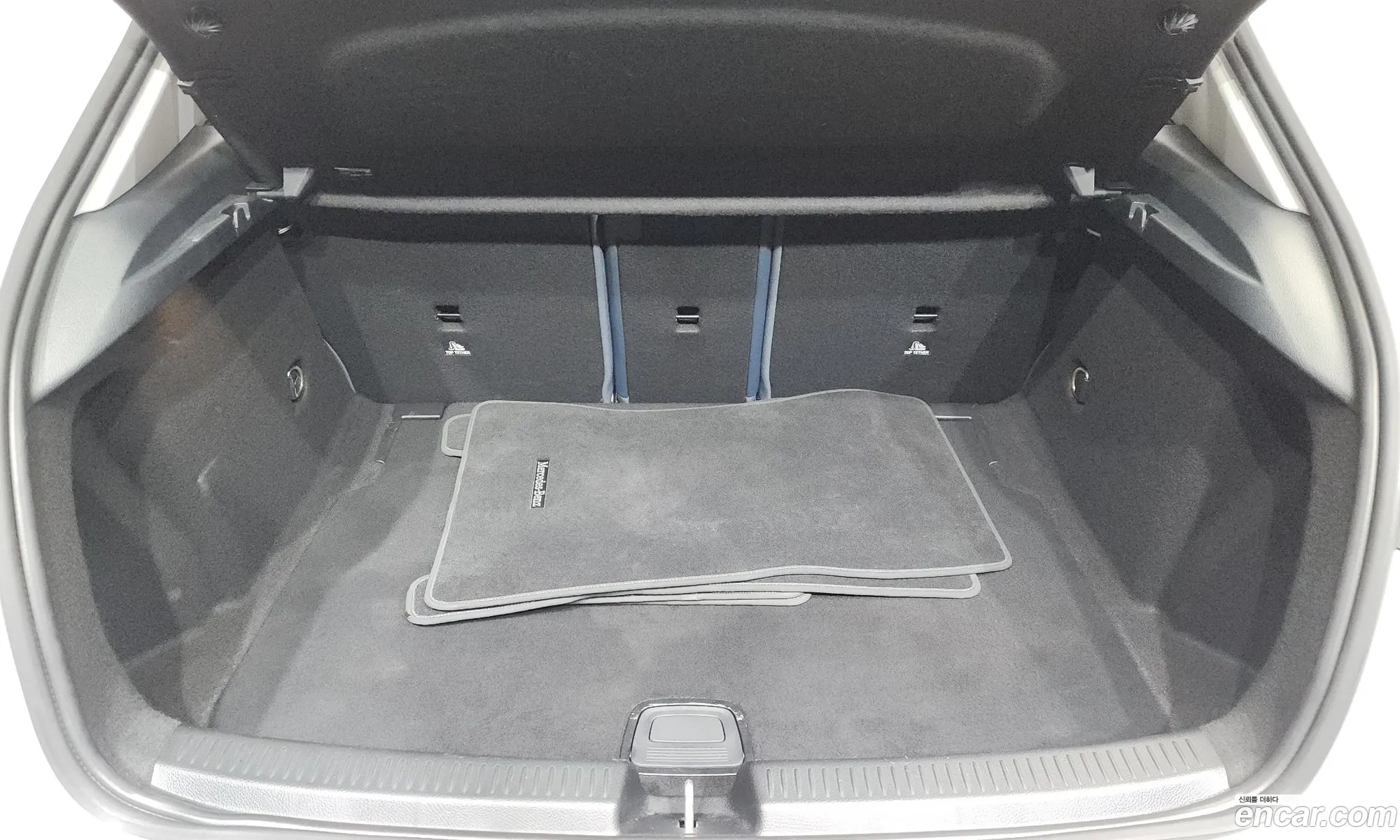 Mercedes-Benz A-Class W177 2019 — 18