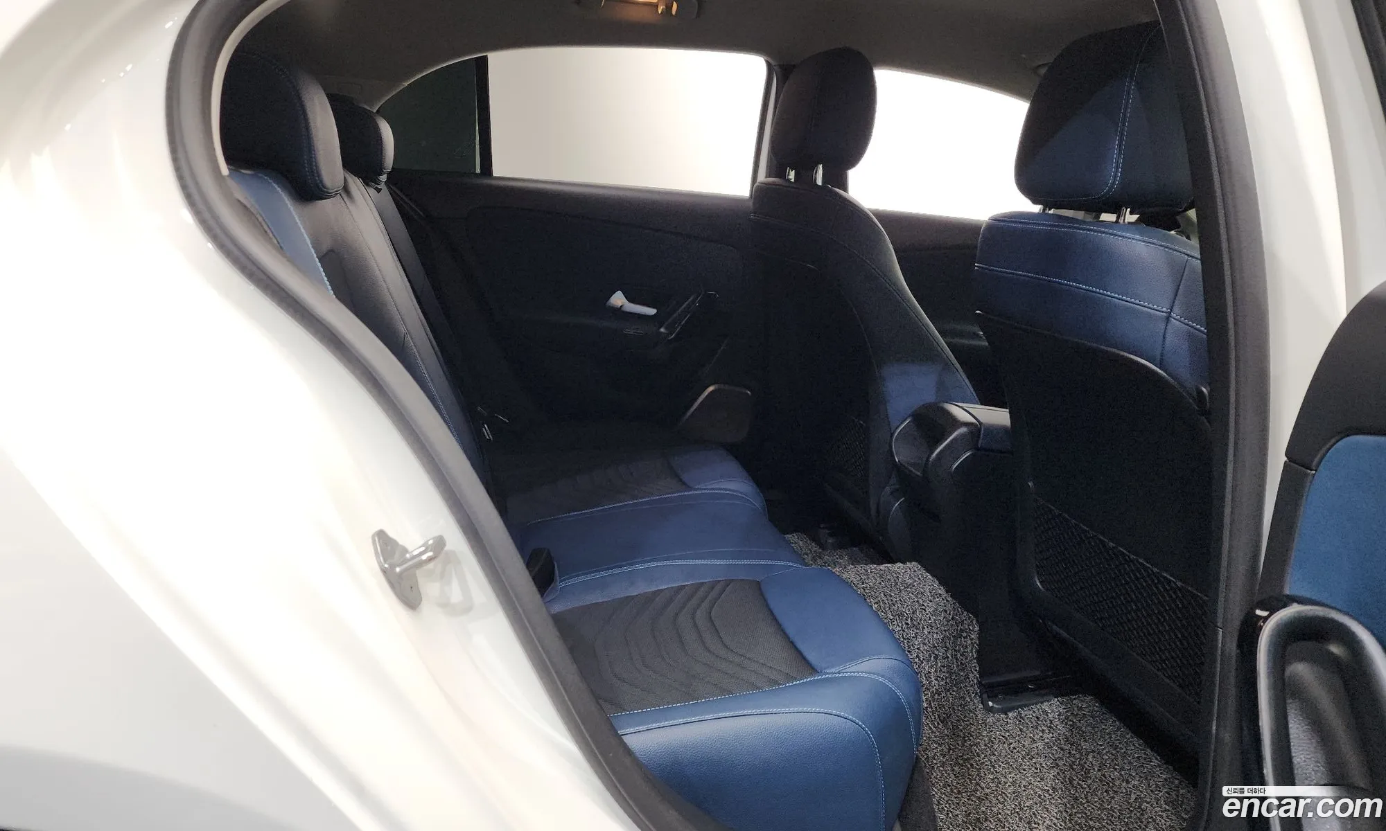 Mercedes-Benz A-Class W177 2019 — 24