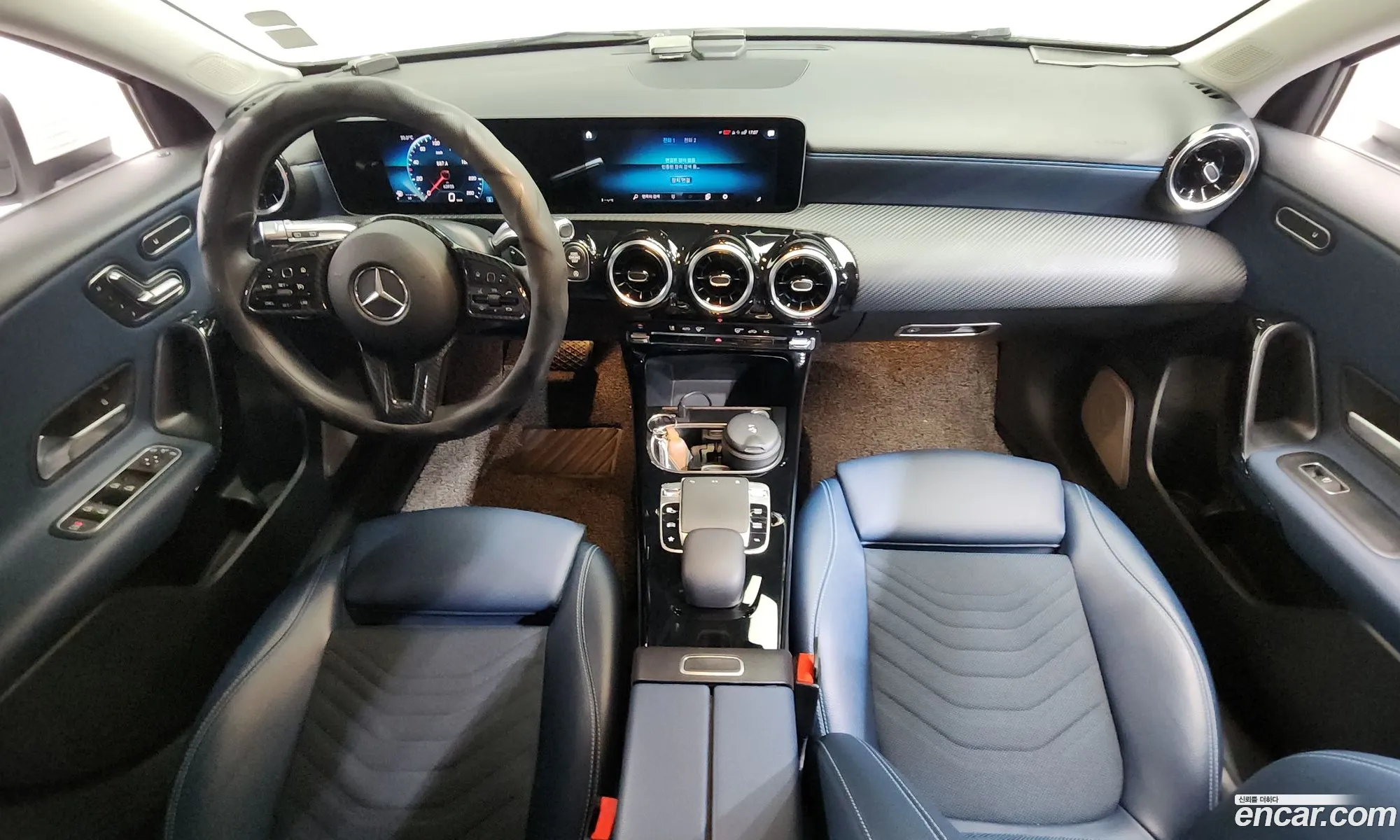 Mercedes-Benz A-Class W177 2019 — 16