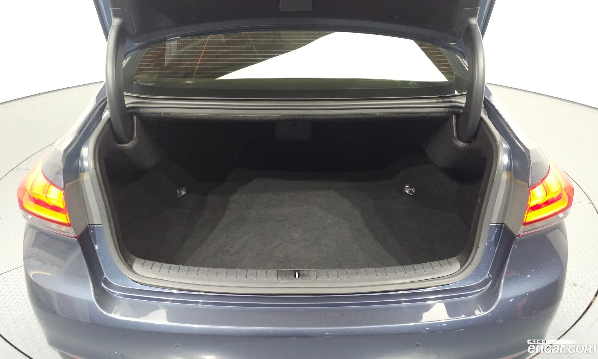 Hyundai Genesis DH 2014 — 19