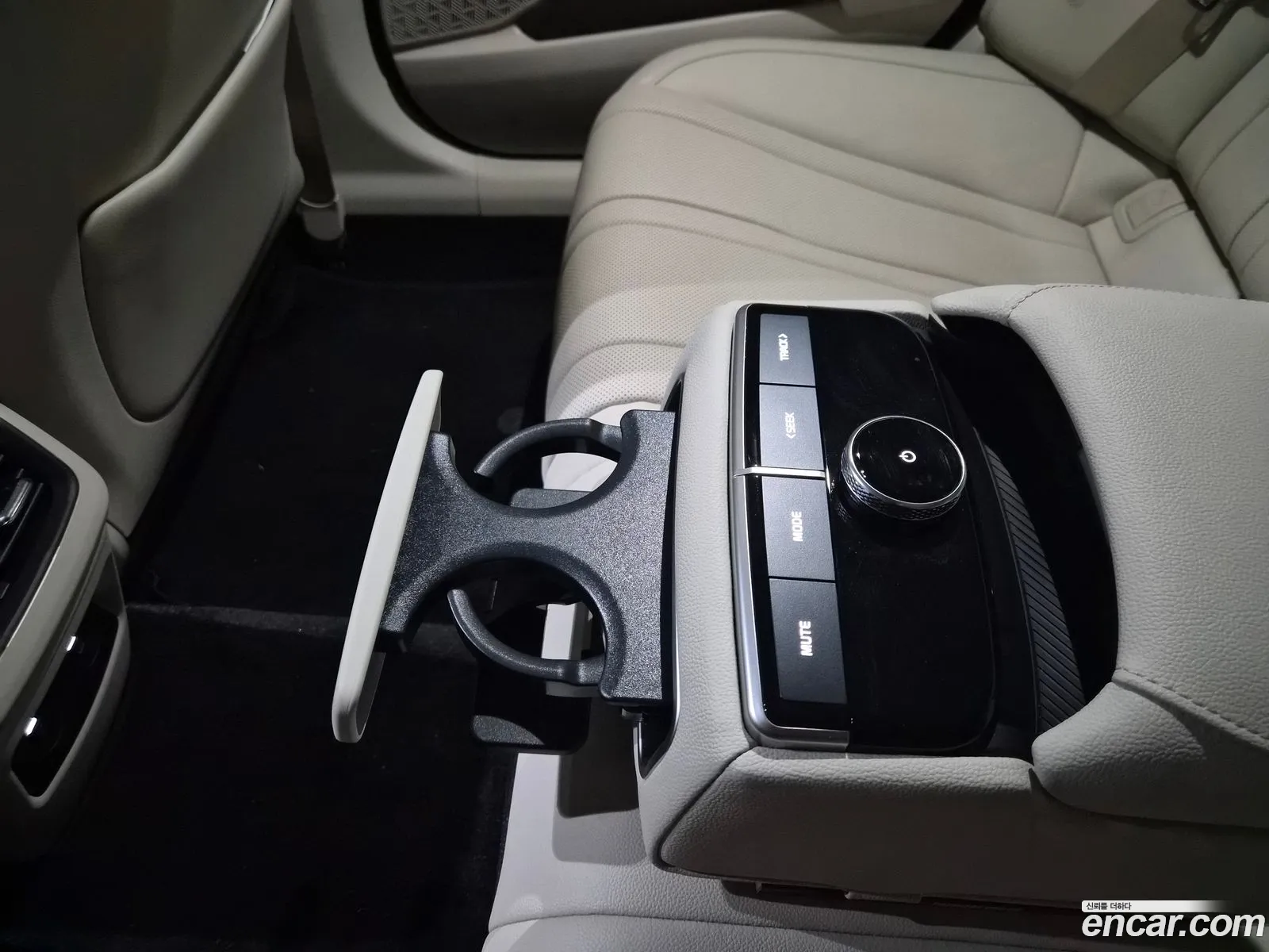 Kia K8 2025 — 16