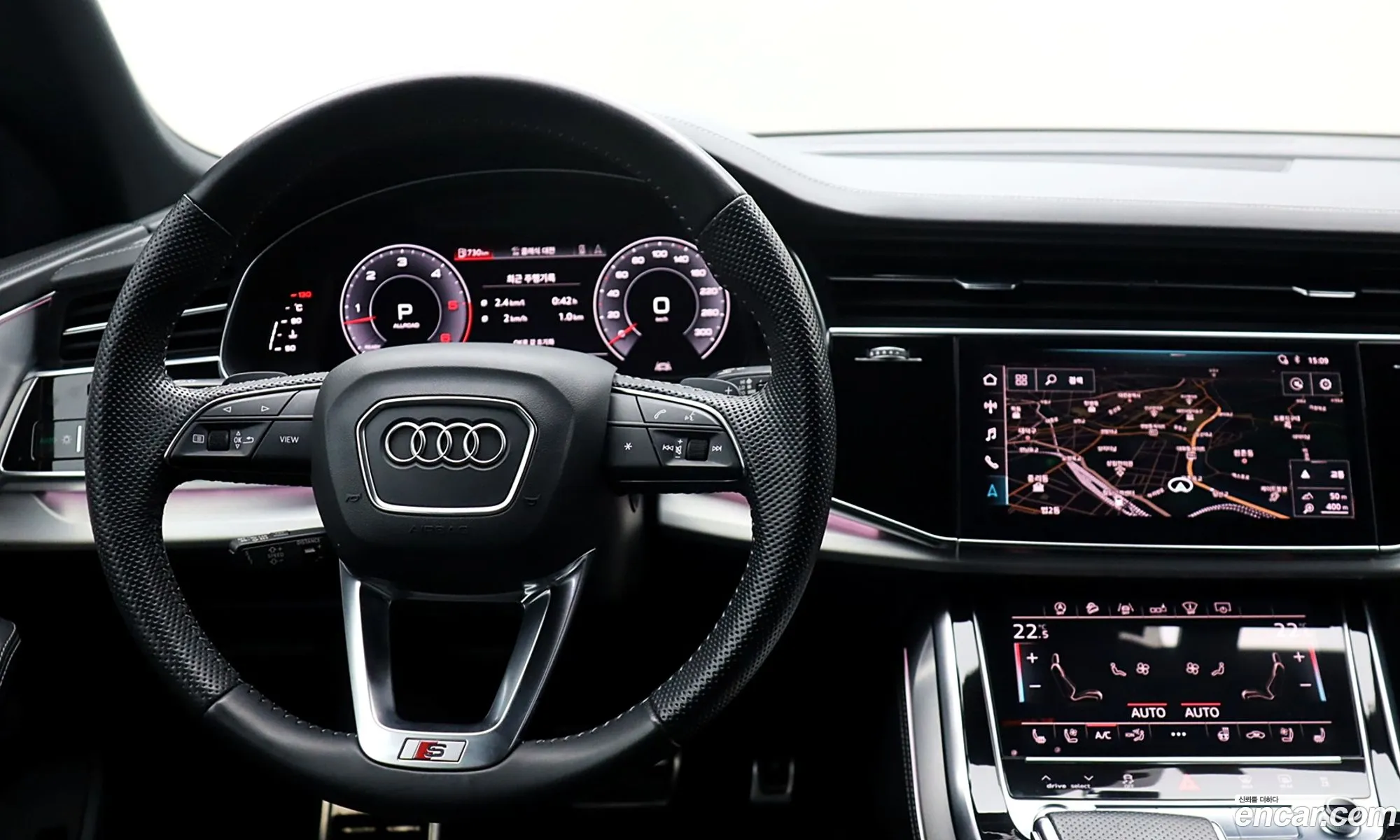Audi Q8 2020 — 14