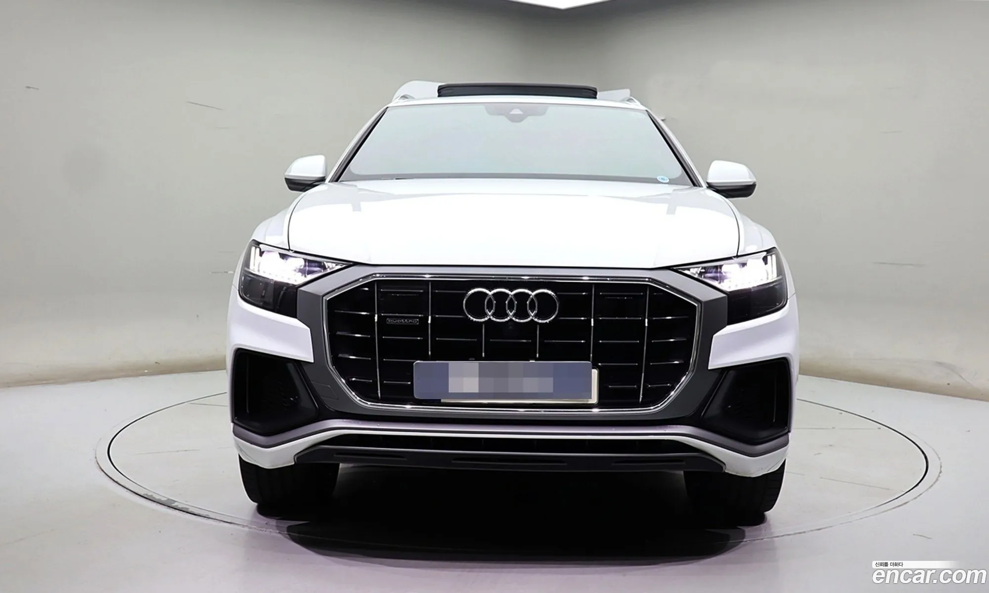 Audi Q8 2020 — 8