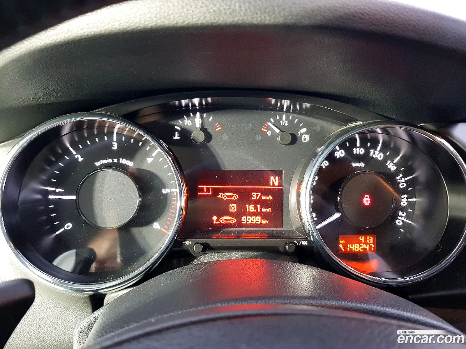 Peugeot 3008 2013 — 14