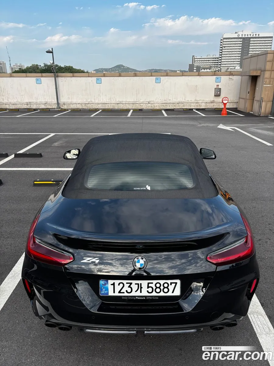 BMW Z4 2024 — 2