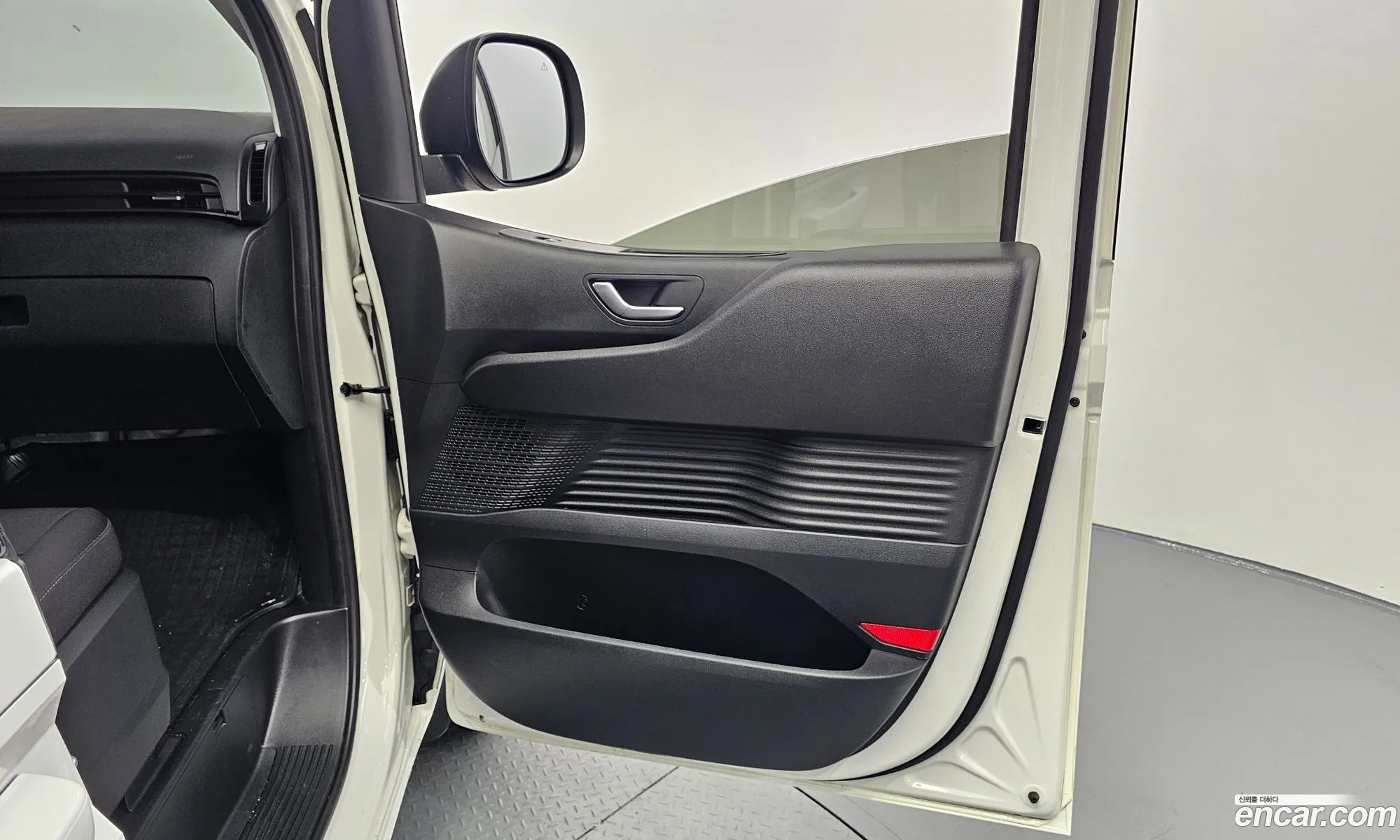Hyundai Staria 2021 — 20