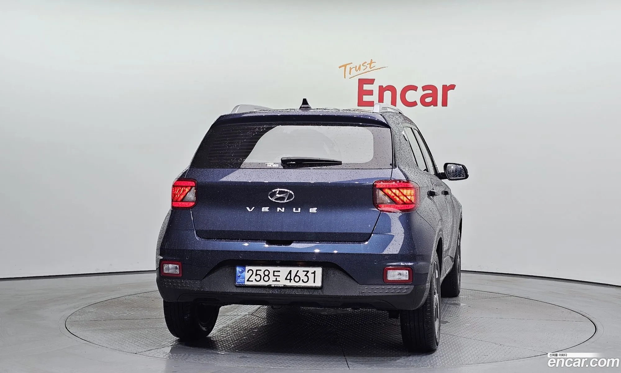 Hyundai Venue 2025 — 7
