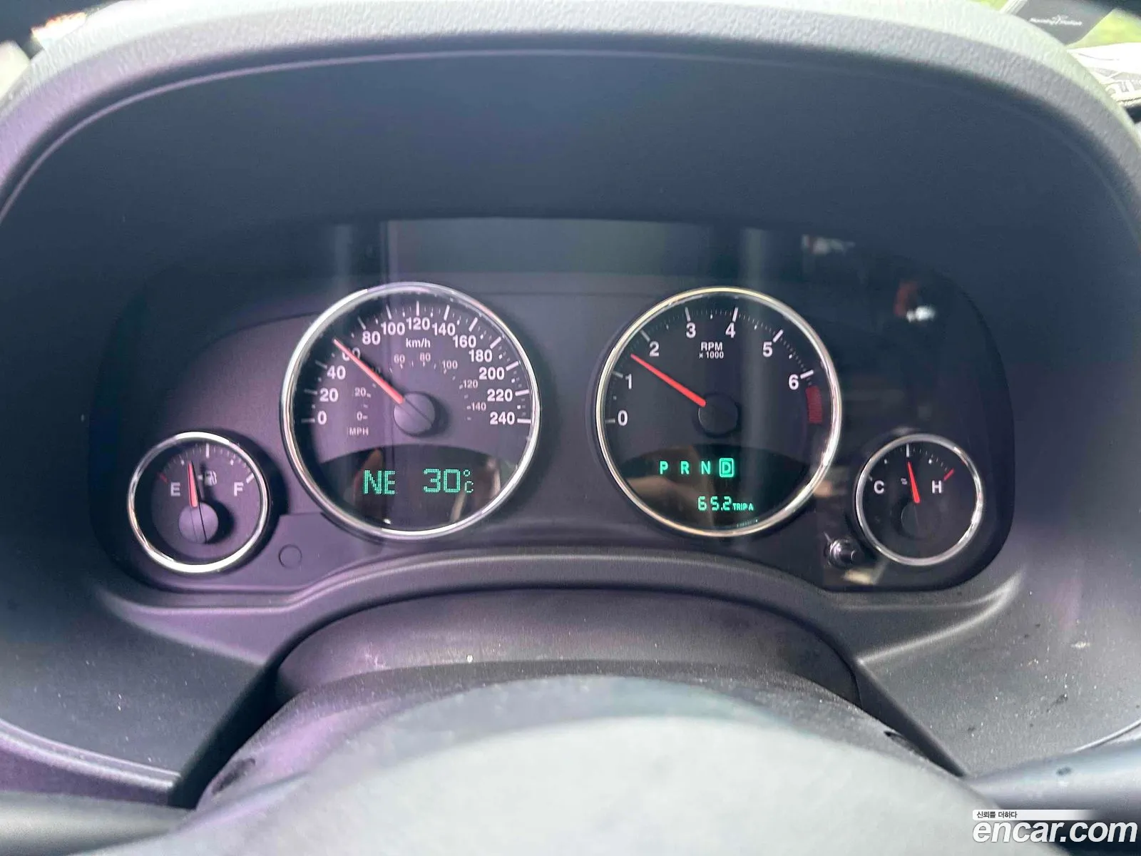 Jeep Compass 2012 — 20