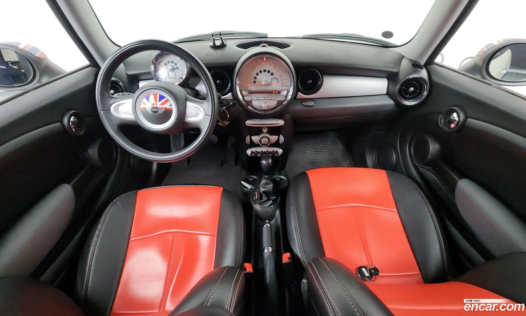 Mini Cooper 2009 WMWMF31039TW44004 — 8