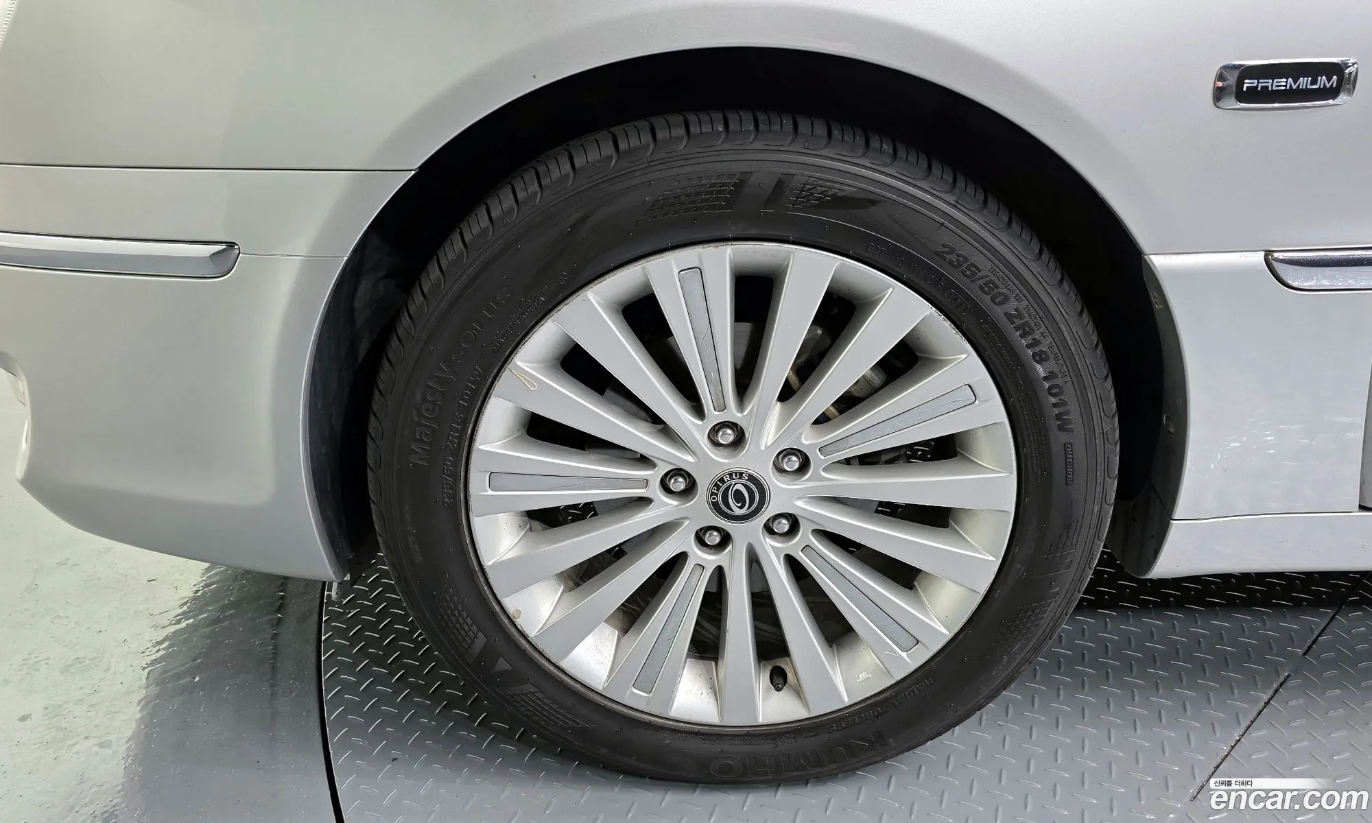 Kia Opirus Premium 2010 — 19