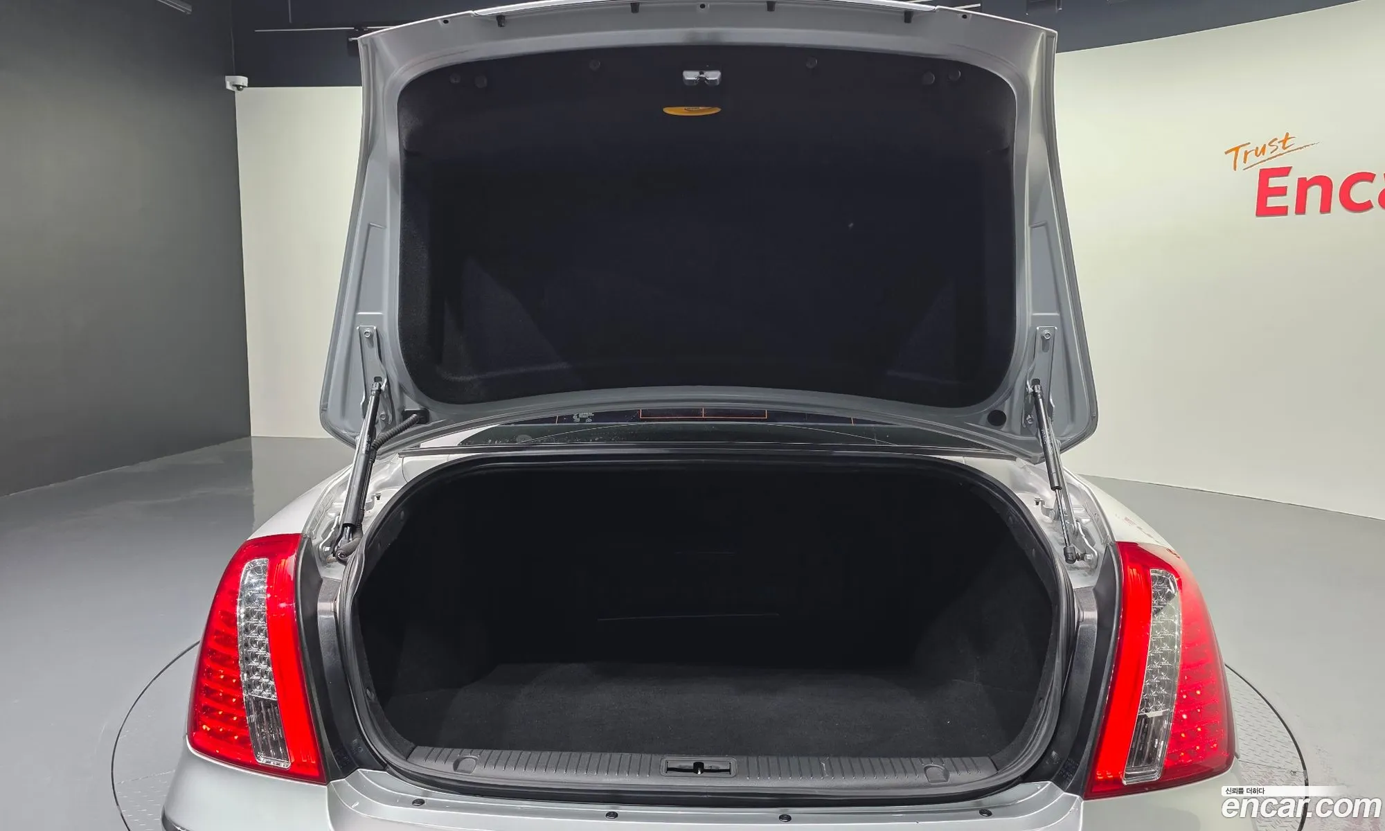 Kia Opirus Premium 2010 — 9