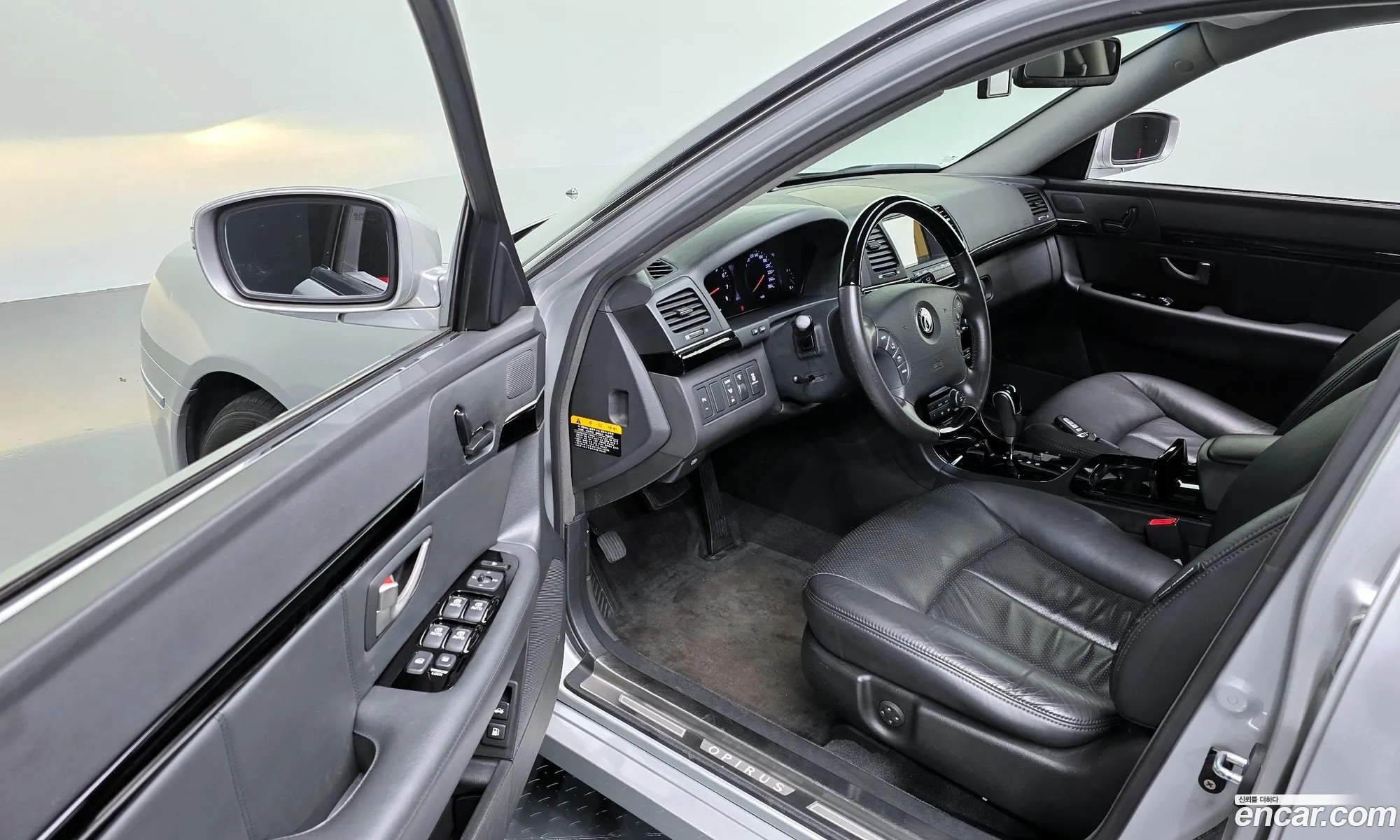 Kia Opirus Premium 2010 — 18