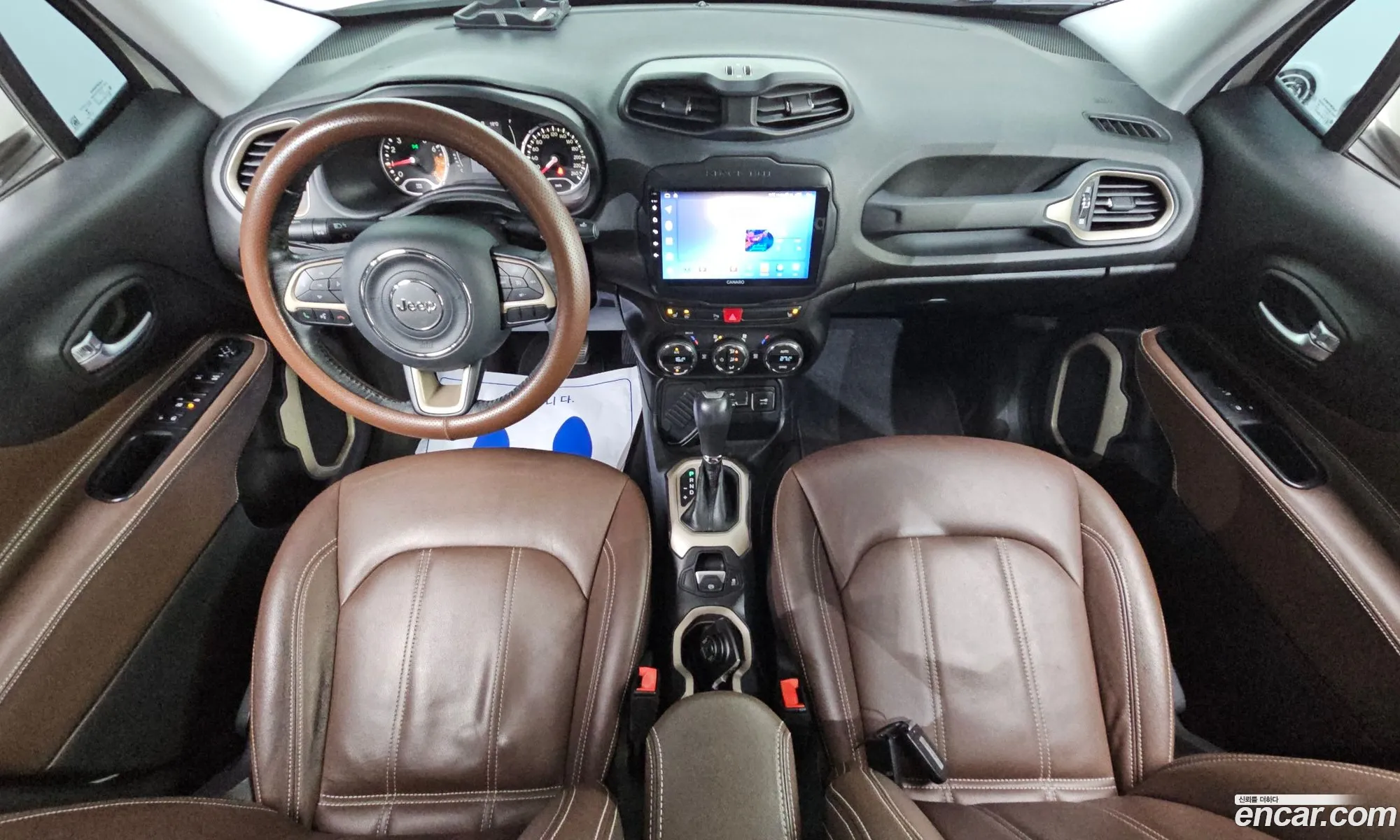 Jeep Renegade 2016 1C4BU0000GPD57555 — 19