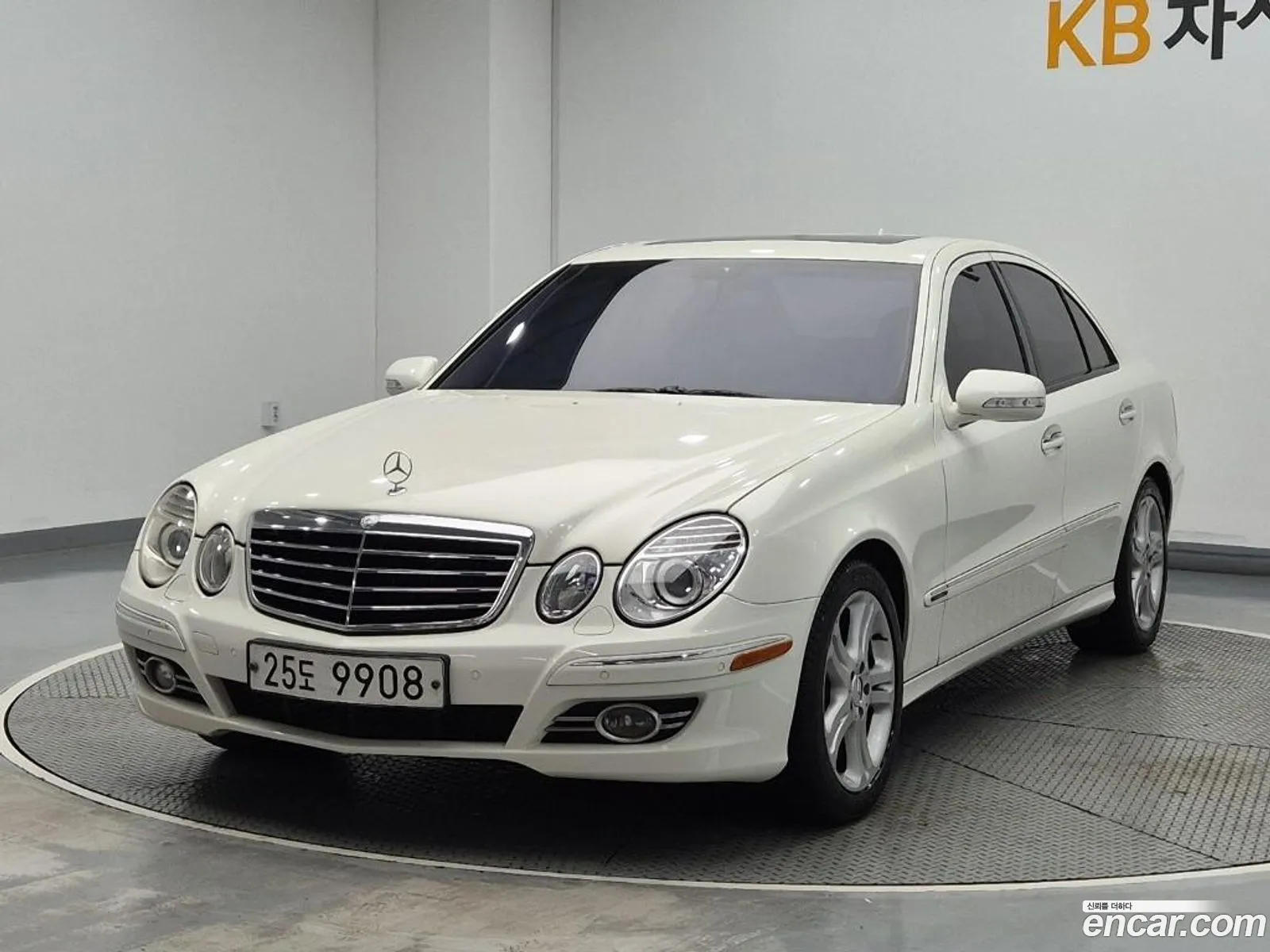 Mercedes-Benz E-Class W211 2007 — 20