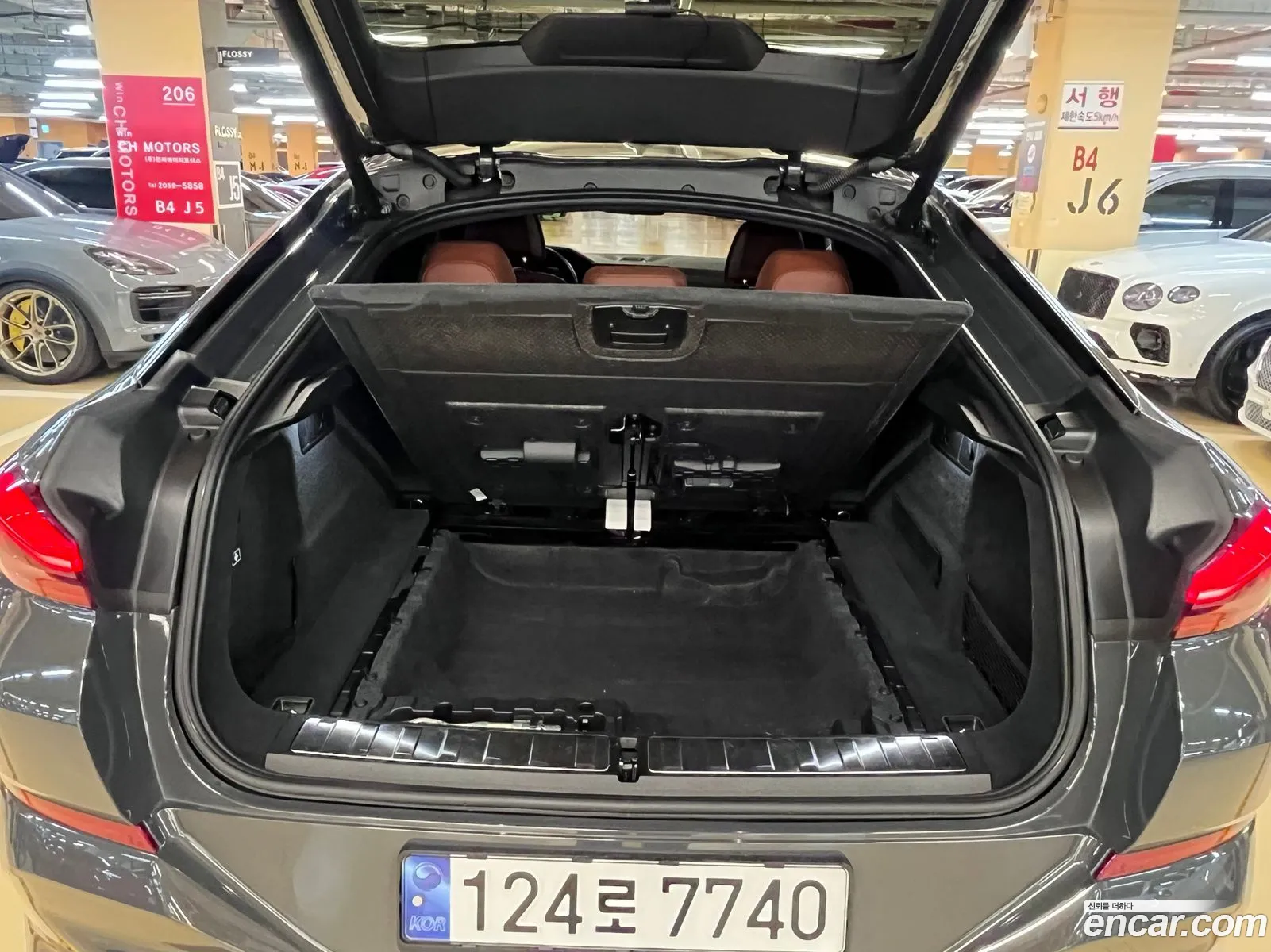 BMW X6 2023 — 16