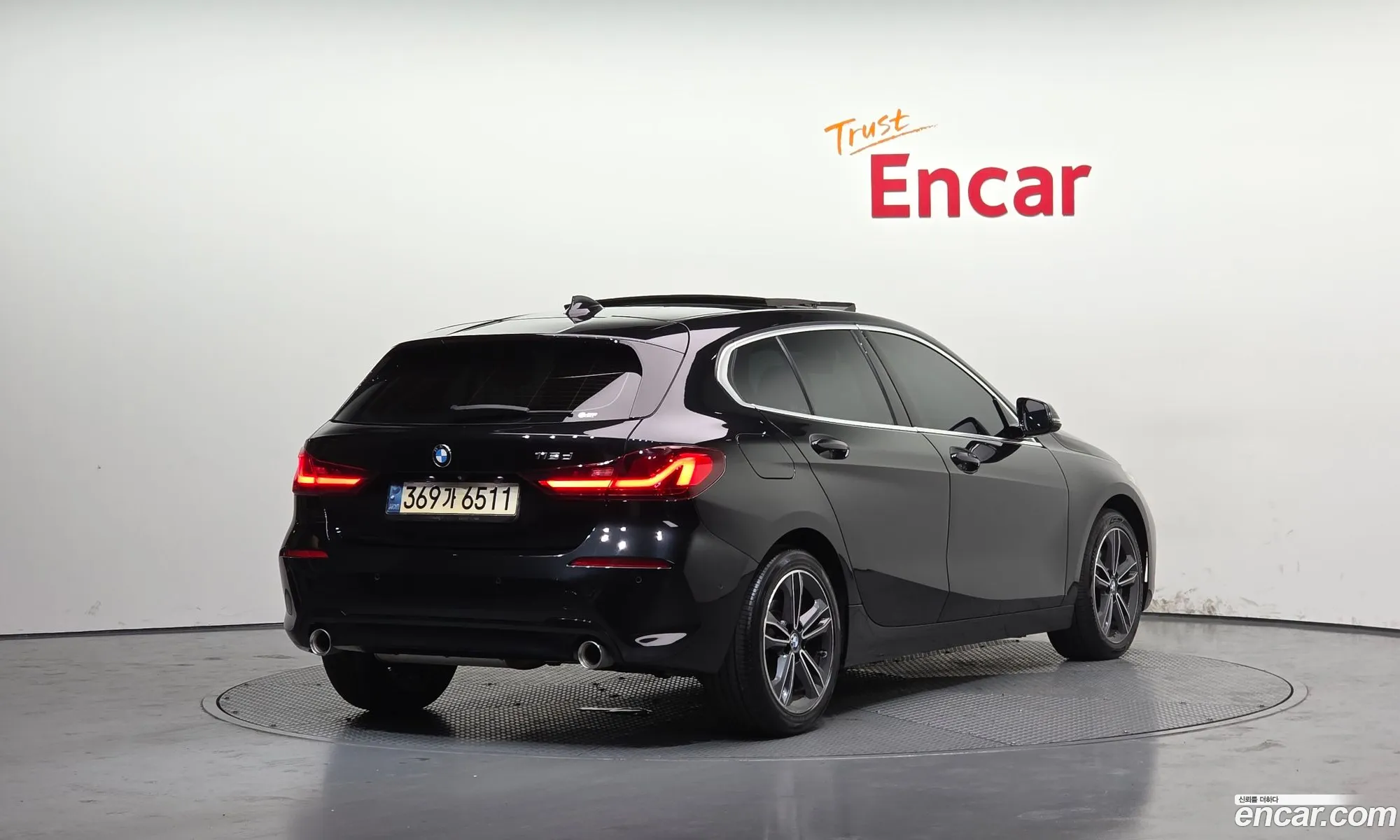 BMW 1 Series 2021 — 2