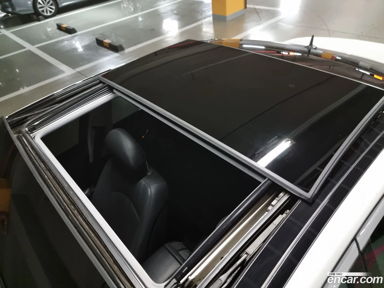 Mercedes-Benz E-Class W211 2005 — 20