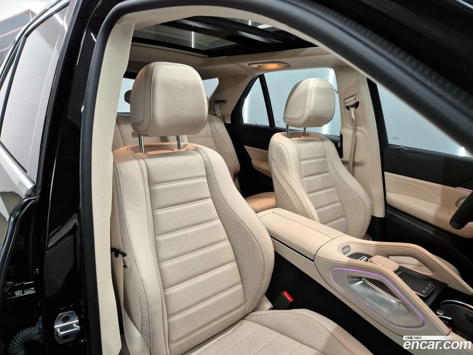 Mercedes-Benz GLE-Class W167 2023 — 13