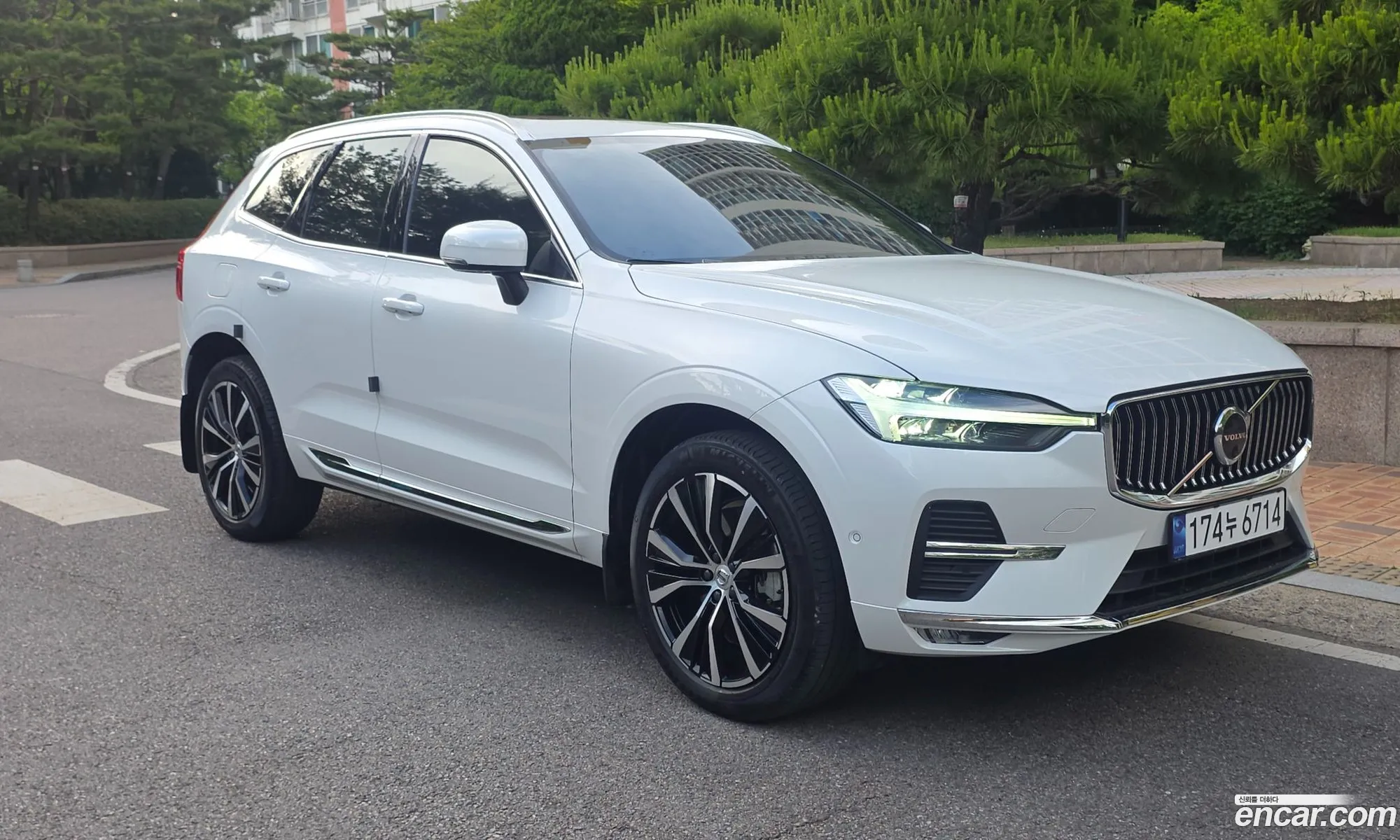 Volvo XC60 2023 — 10