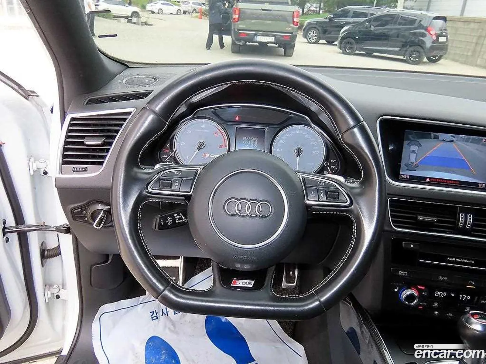 Audi SQ5 2016 — 2
