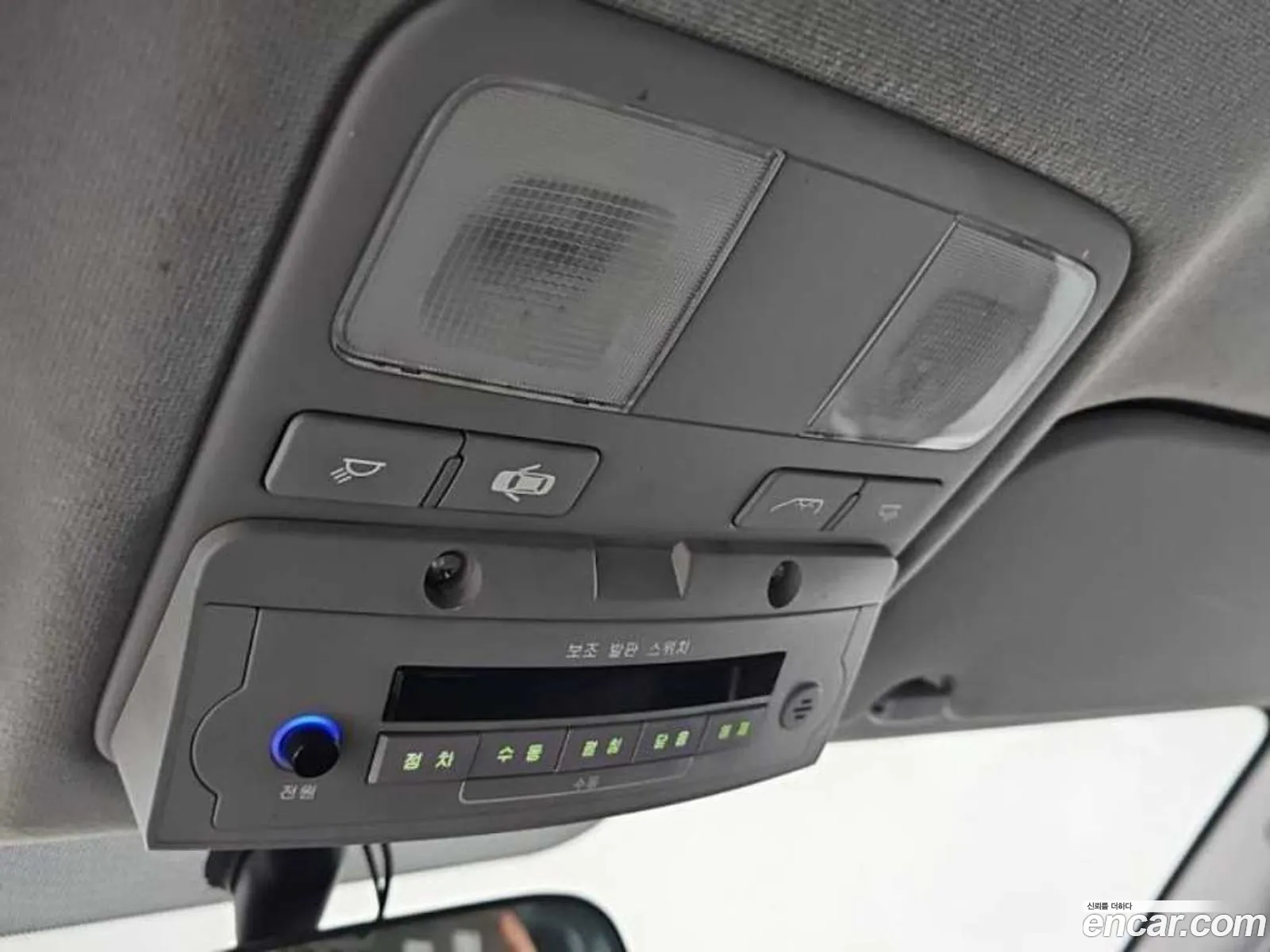 Hyundai Grand Starex 2014 — 20