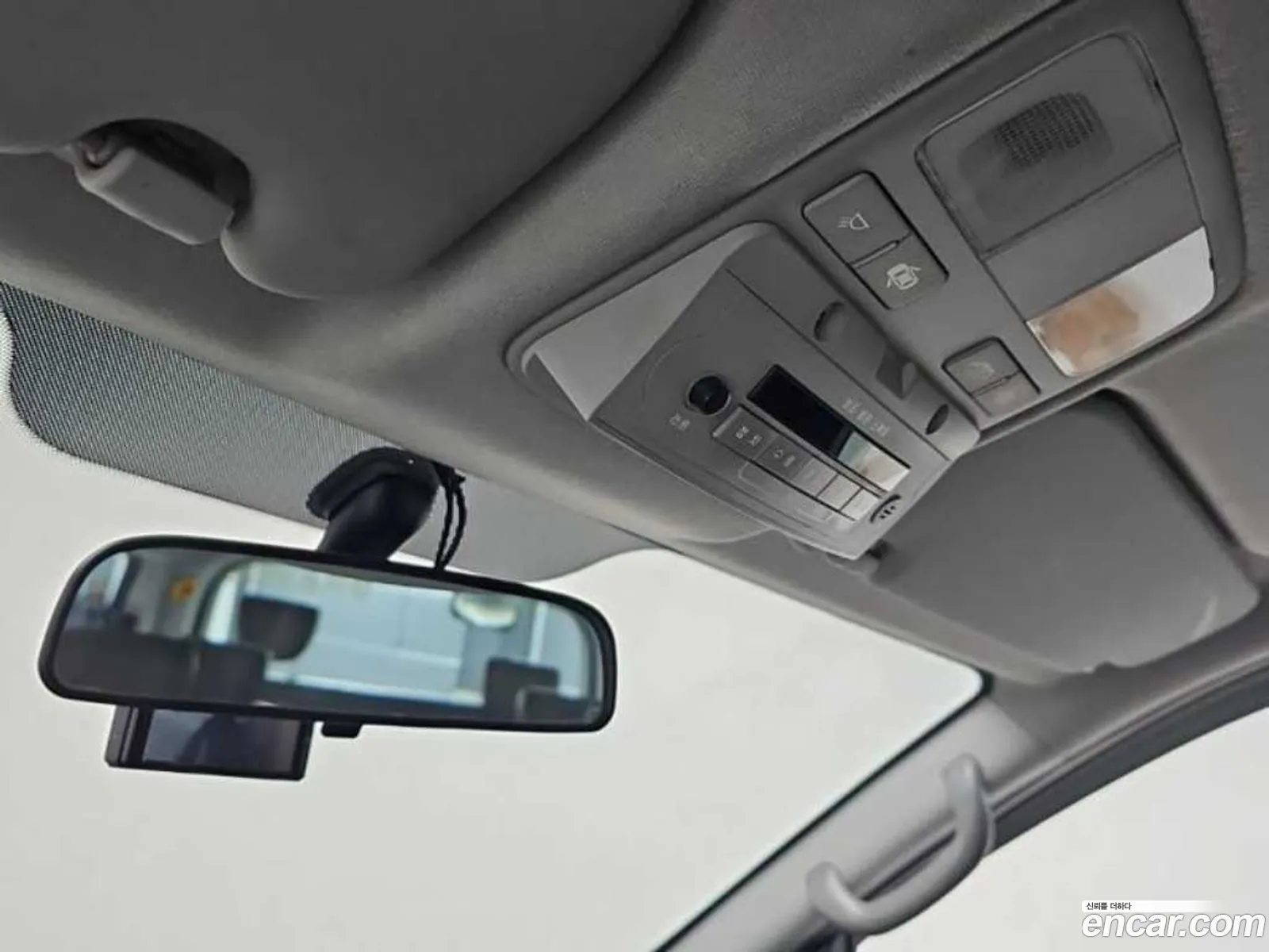 Hyundai Grand Starex 2014 — 12