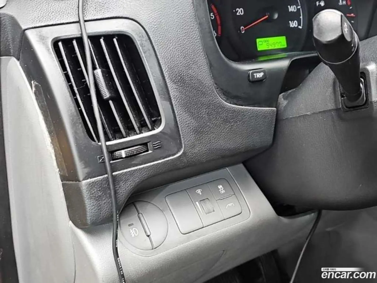 Hyundai Grand Starex 2014 — 18
