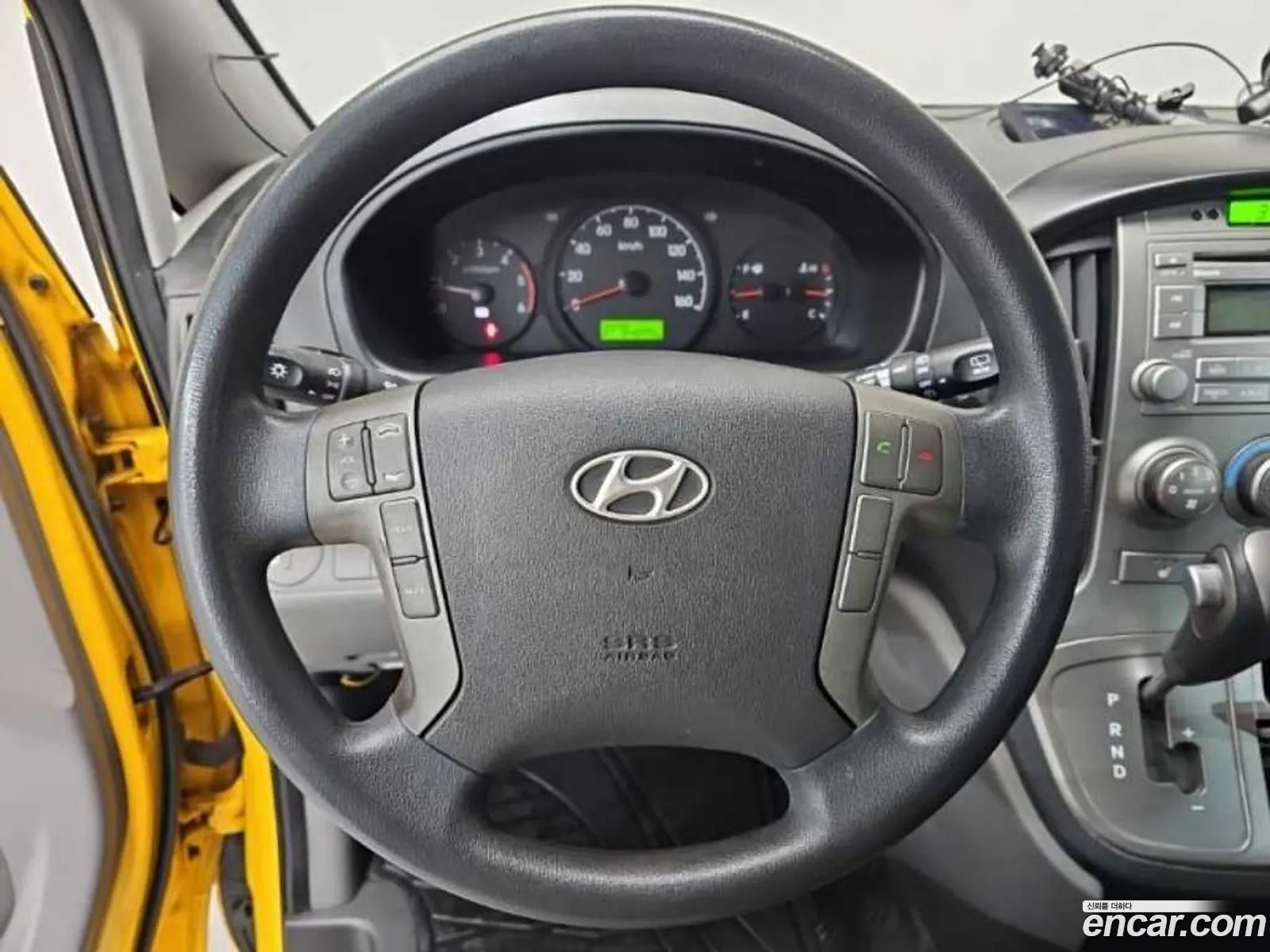 Hyundai Grand Starex 2014 — 13