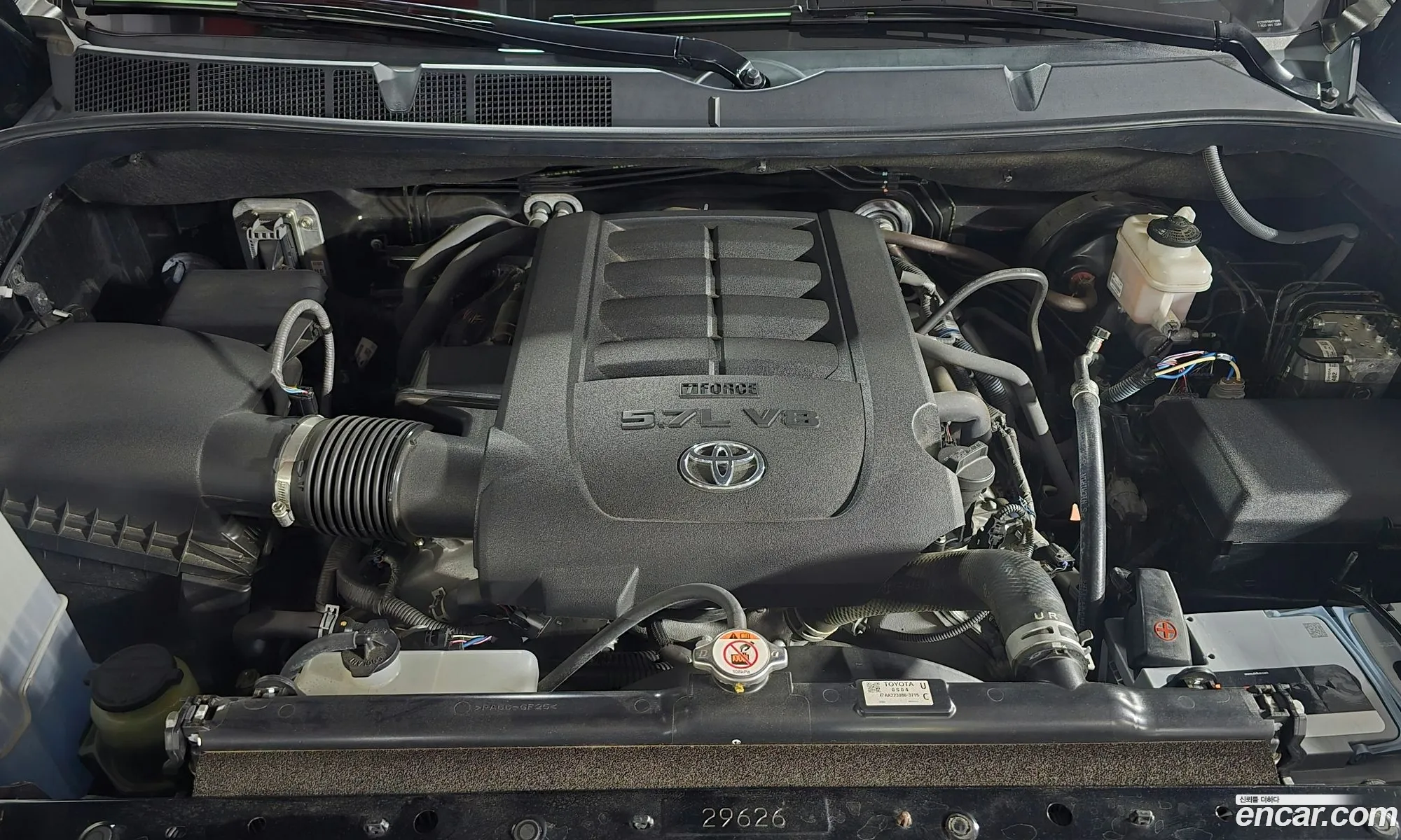 Toyota Tundra 2021 — 13