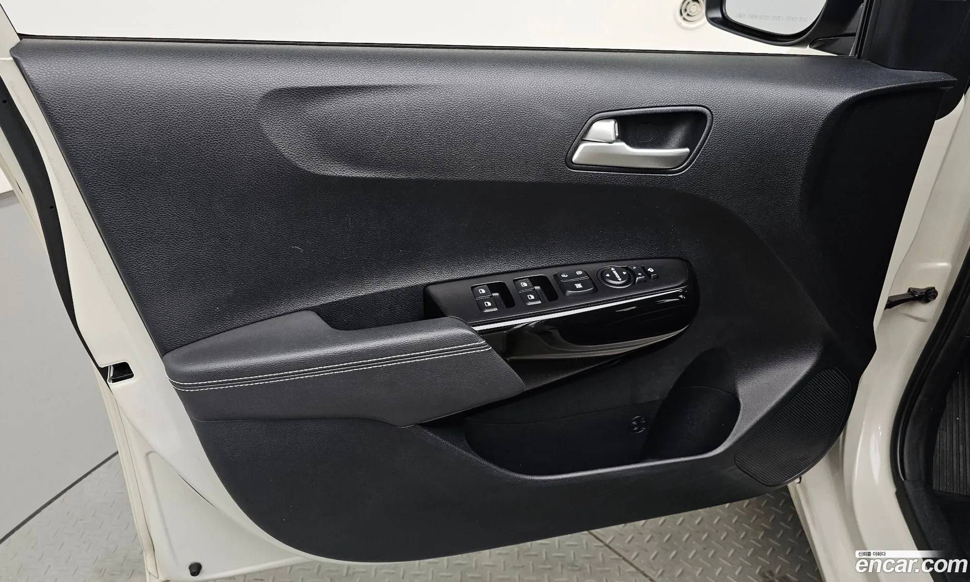 Kia Morning 2018 KNAB3511BJT419157 — 27