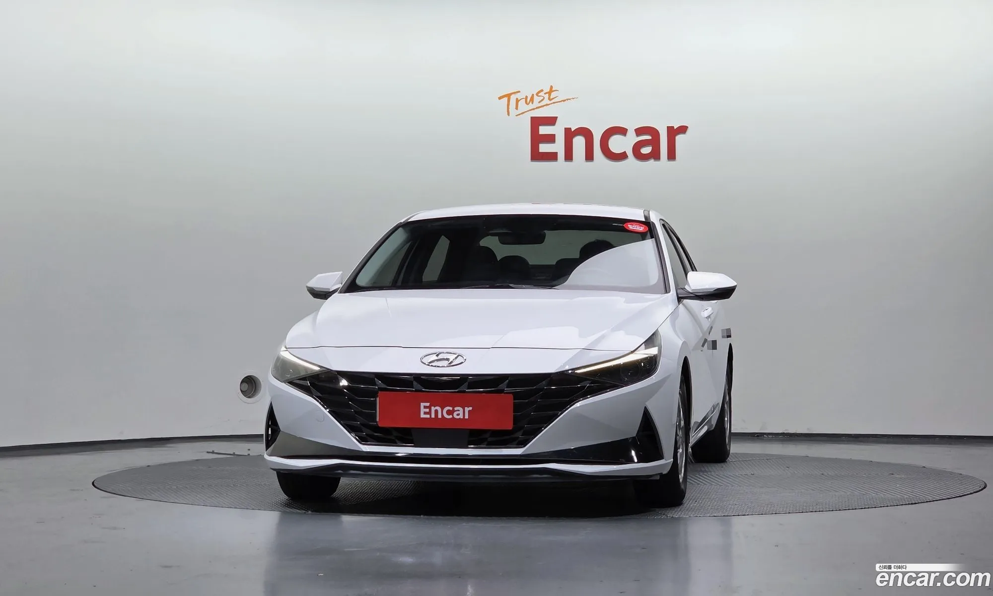 Hyundai Elantra 2021 — 17