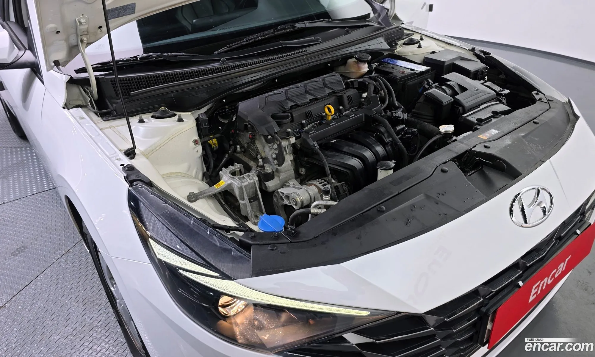 Hyundai Elantra 2021 — 3