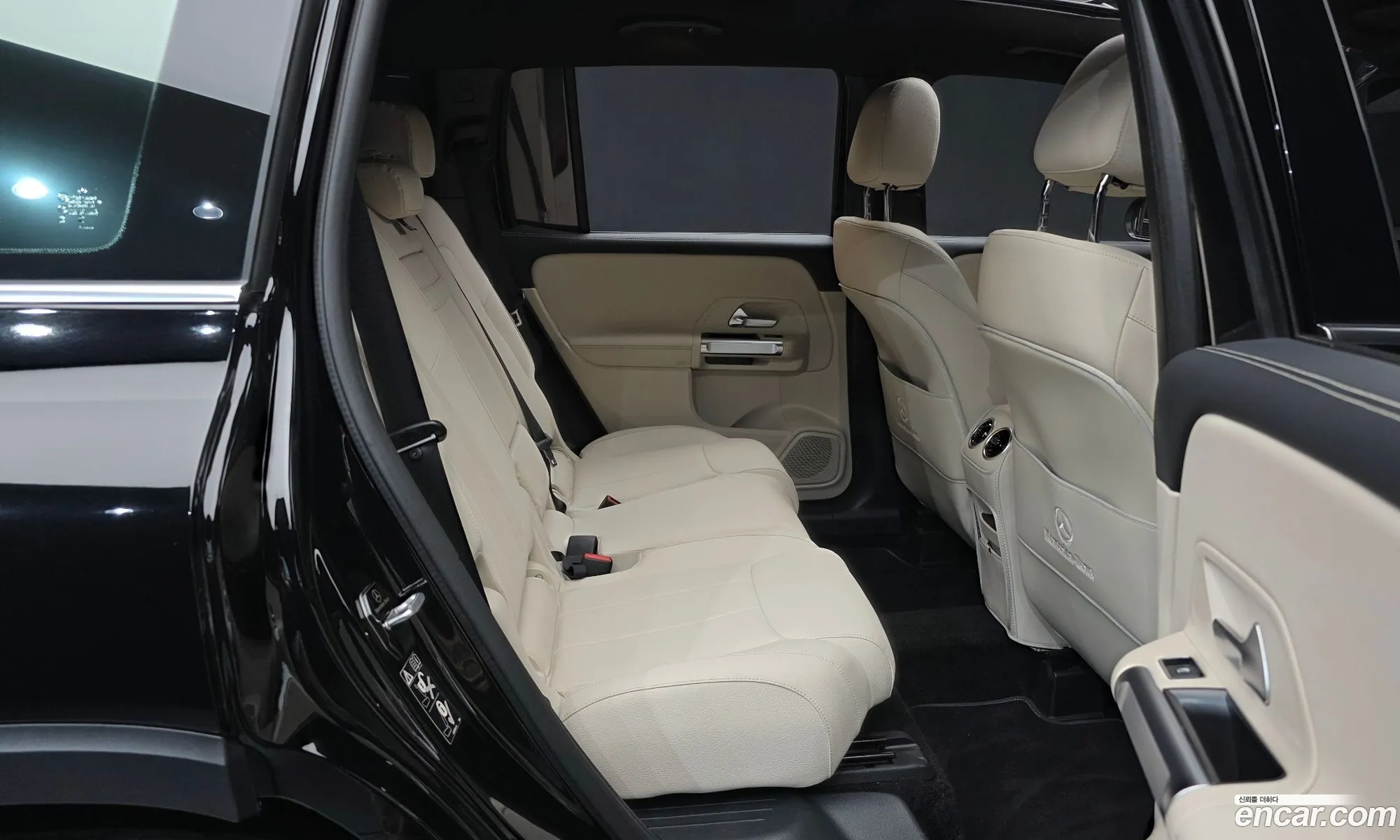 Mercedes-Benz GLB-Class X247 2024 — 8