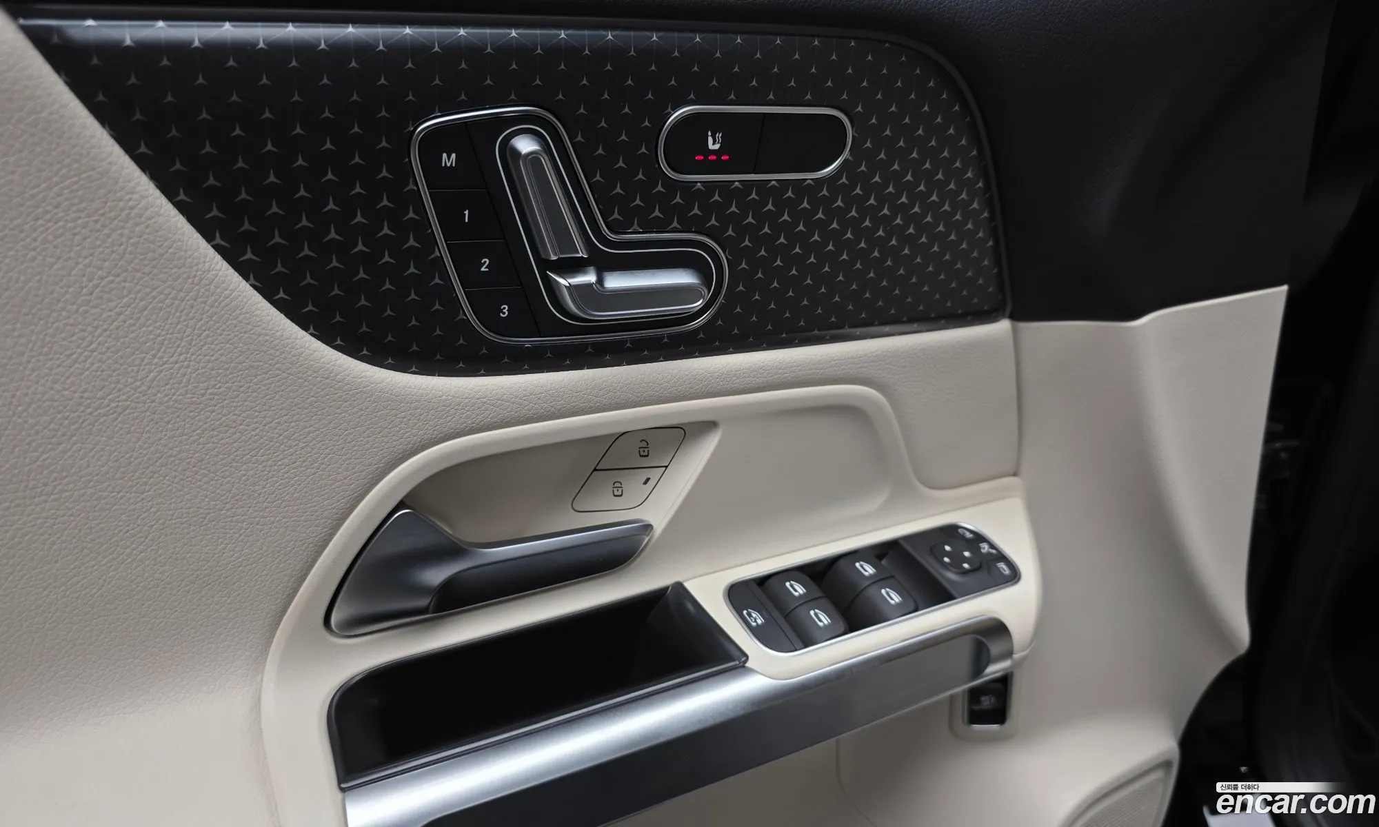 Mercedes-Benz GLB-Class X247 2024 — 14