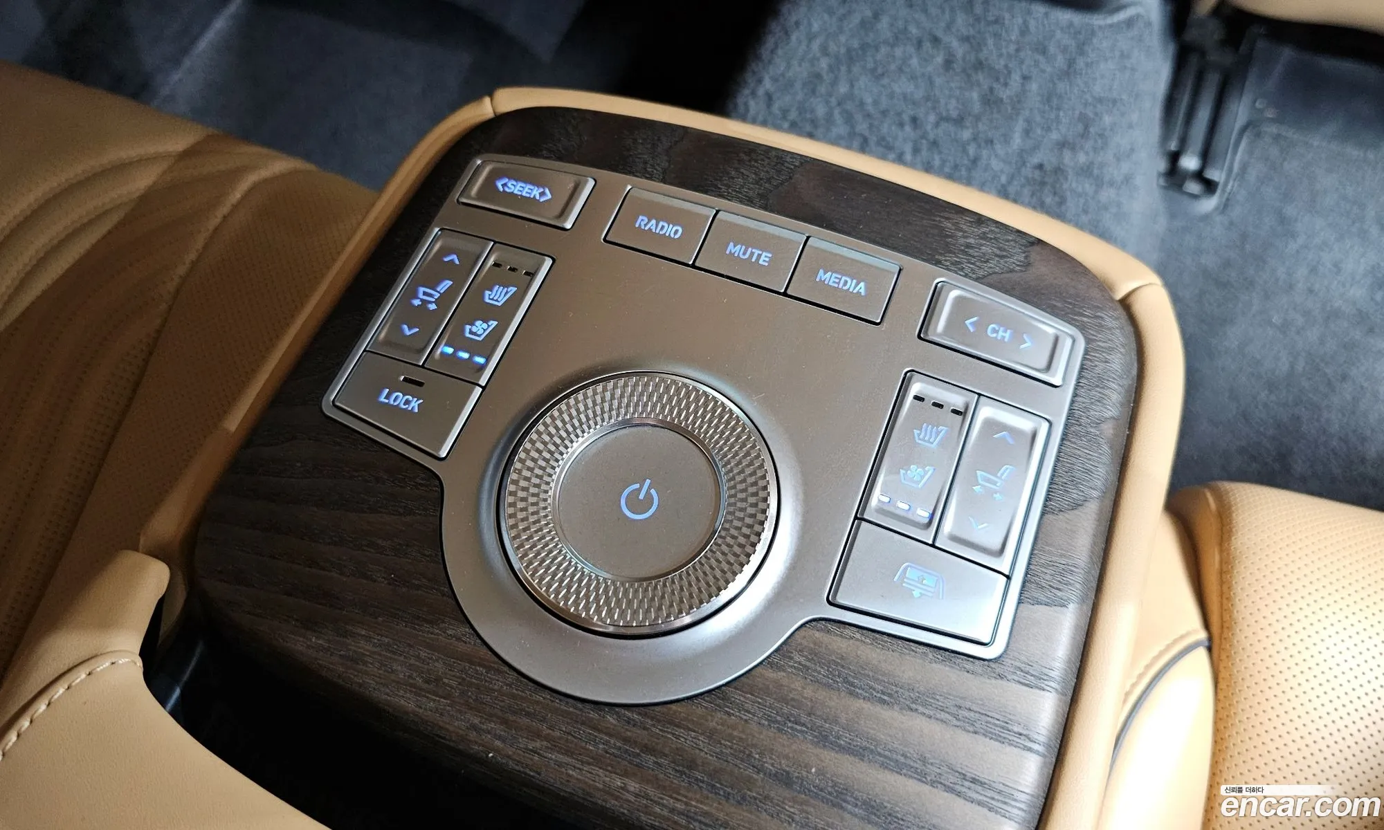 Genesis G80 2021 KMTGB41CDMU089083 — 19