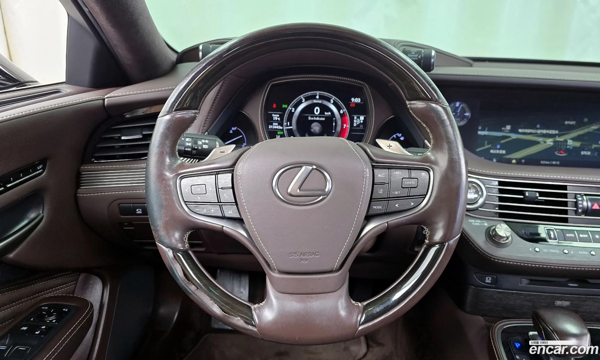 Lexus LS500 2019 — 6