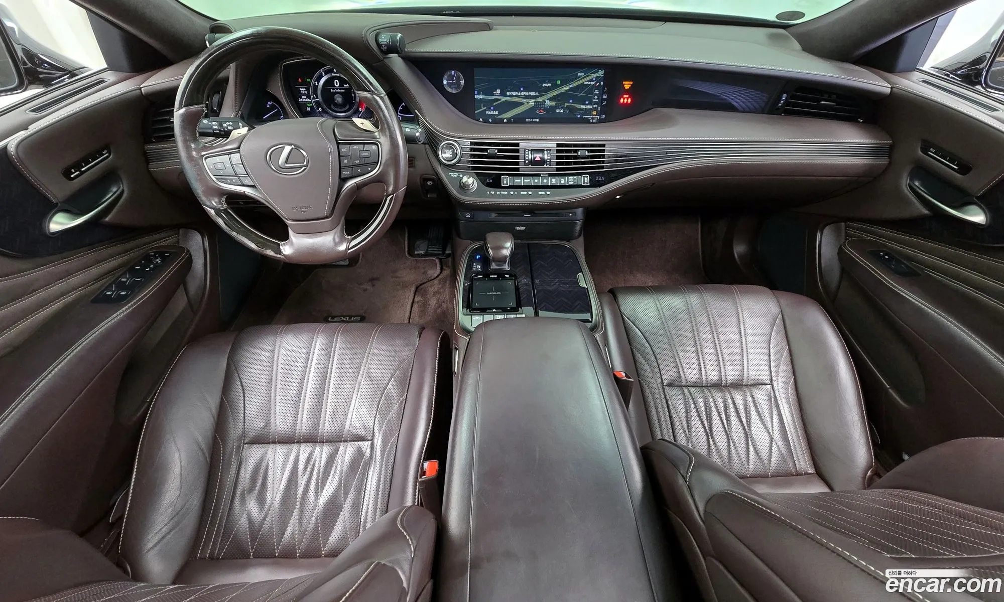 Lexus LS500 2019 — 5
