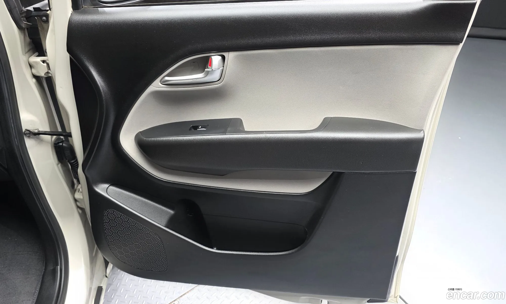 Kia Ray 2022 KNACF911BNT299062 — 23