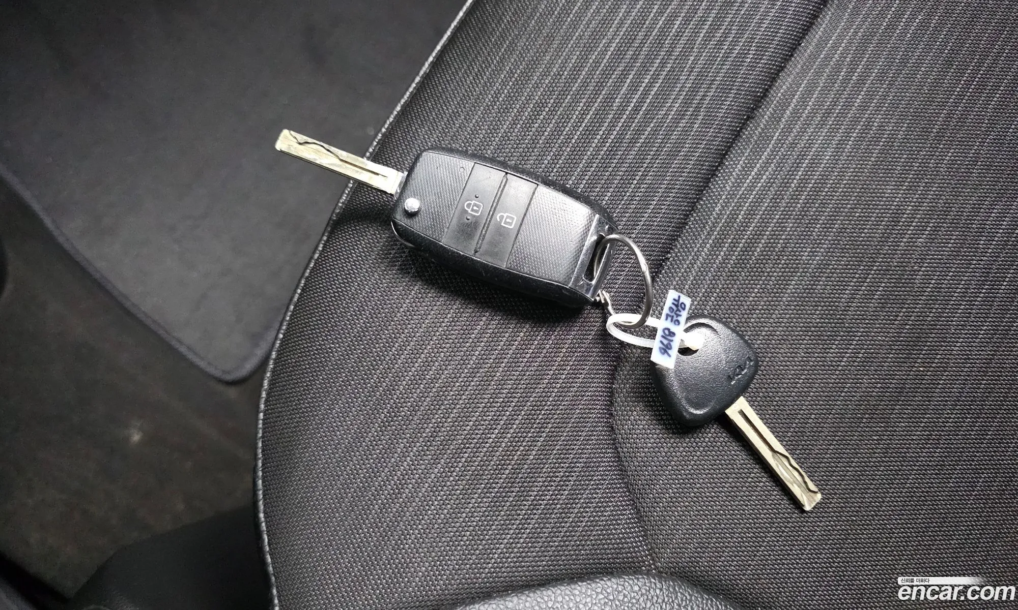 Kia Ray 2022 KNACF911BNT299062 — 22