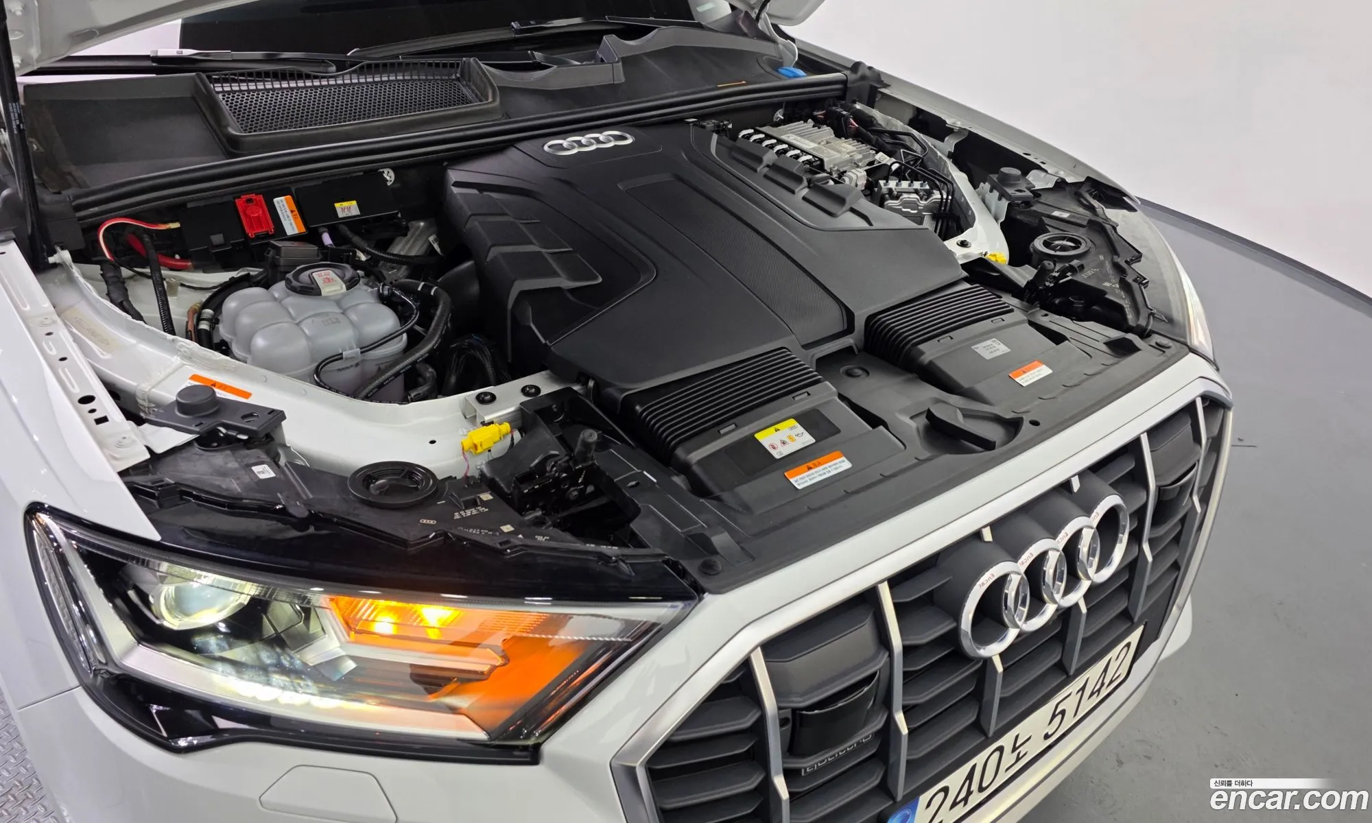 Audi Q7 2022 WAUZZZ4M3ND021937 — 6