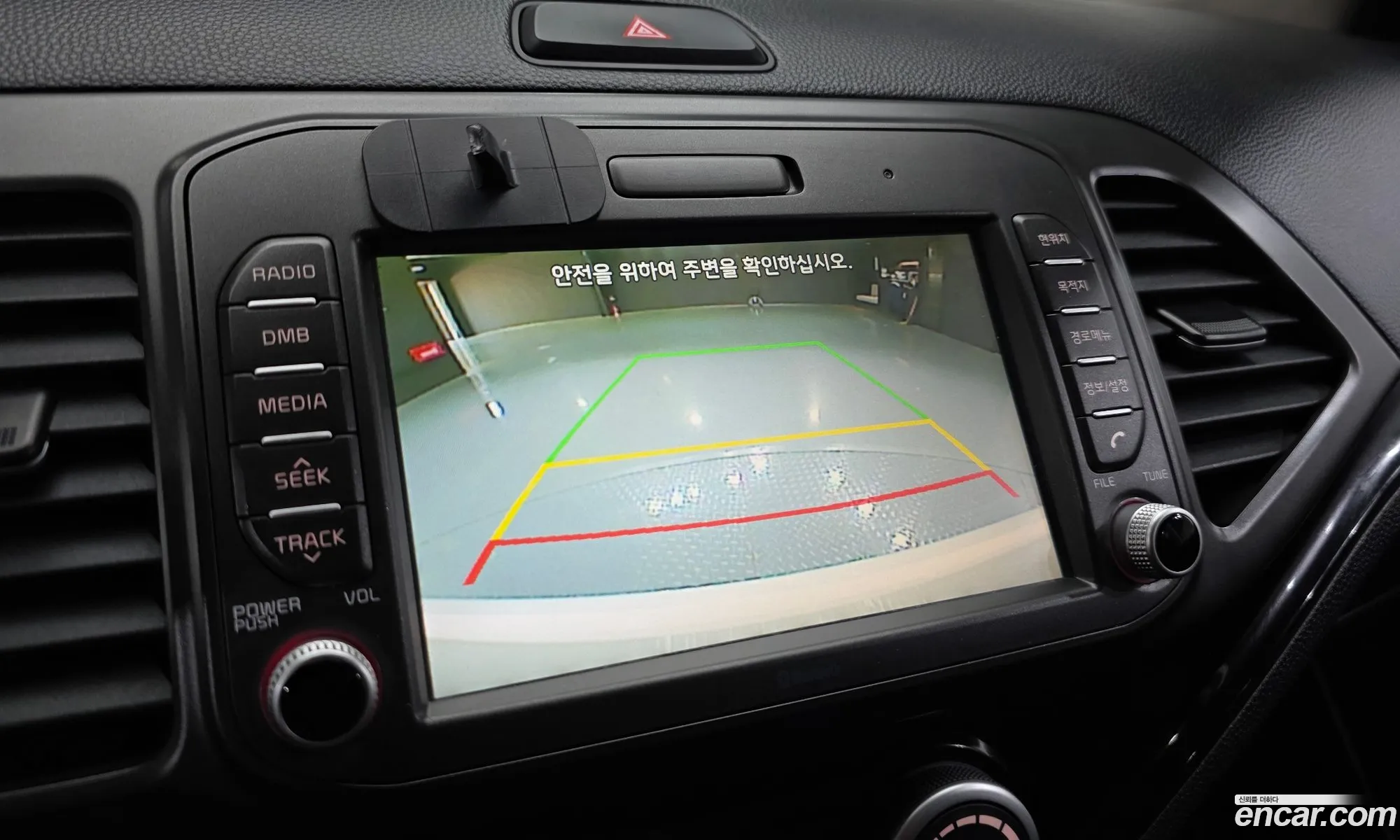 Kia Morning 2016 KNABX511BGT373757 — 16
